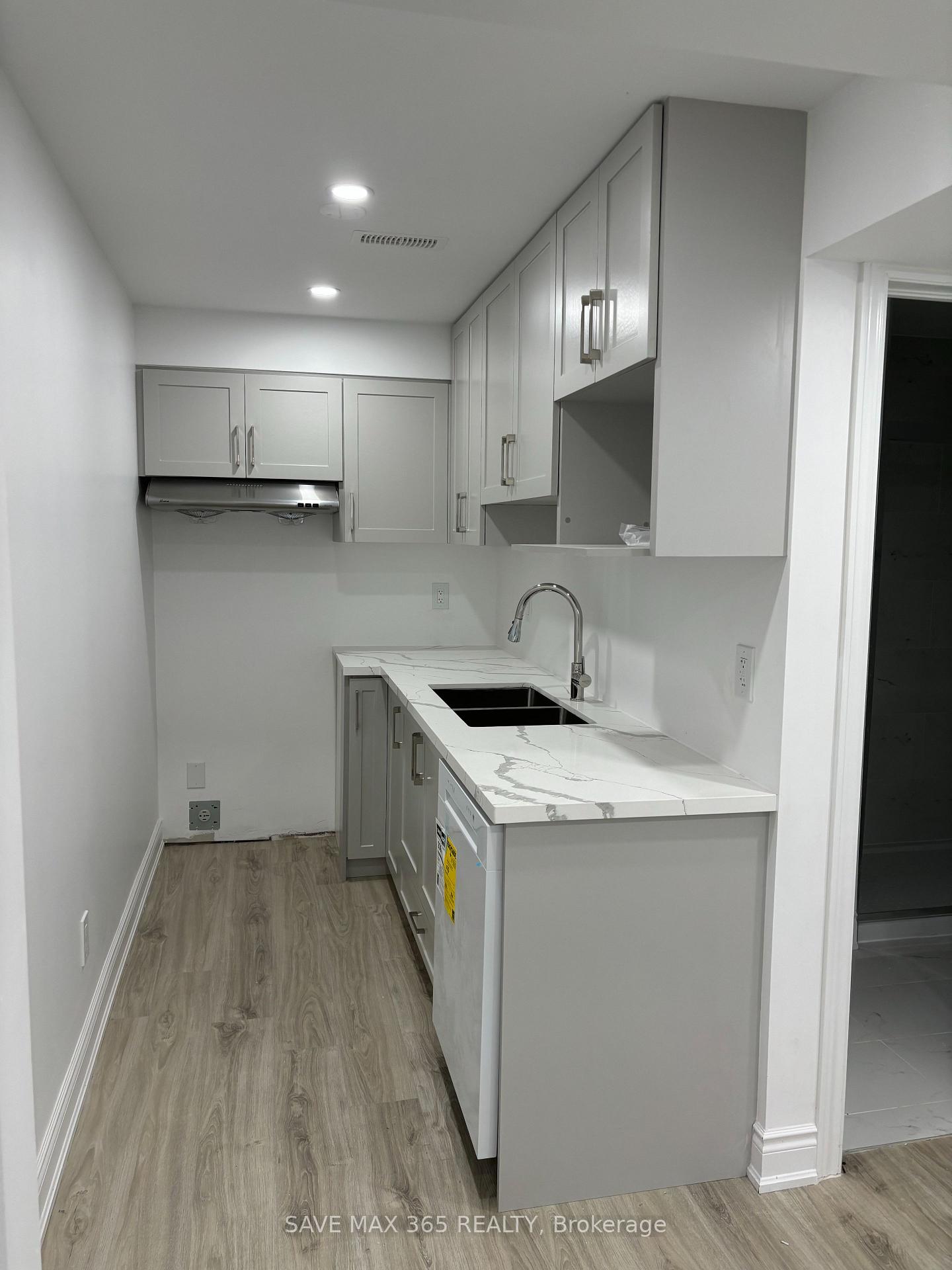 Photo 36 of 175 Wissler Road, Waterloo — HOMEH