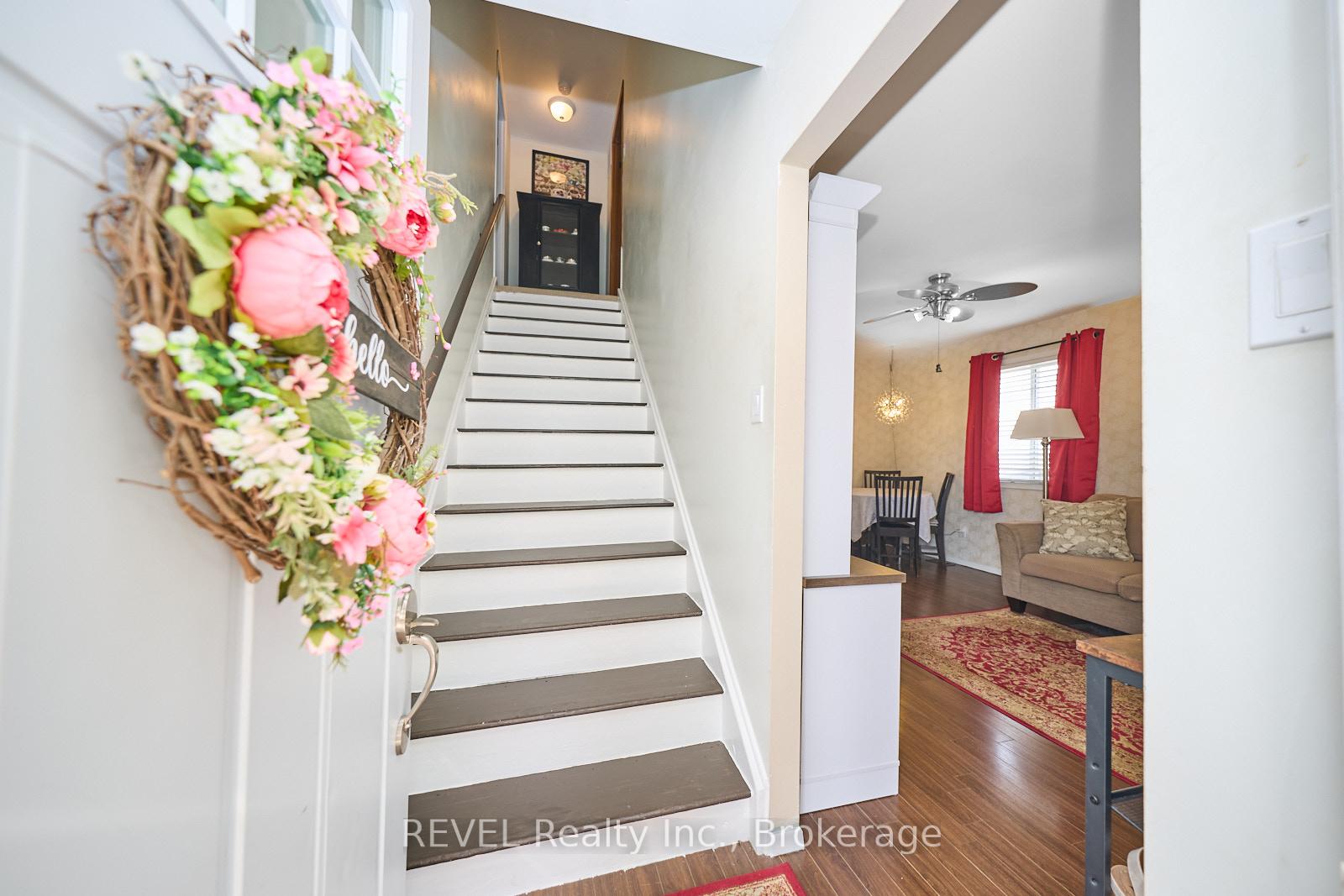 Photo 4 of 382 Hennepin Avenue, Welland, Lincoln/Crowland — HOMEH