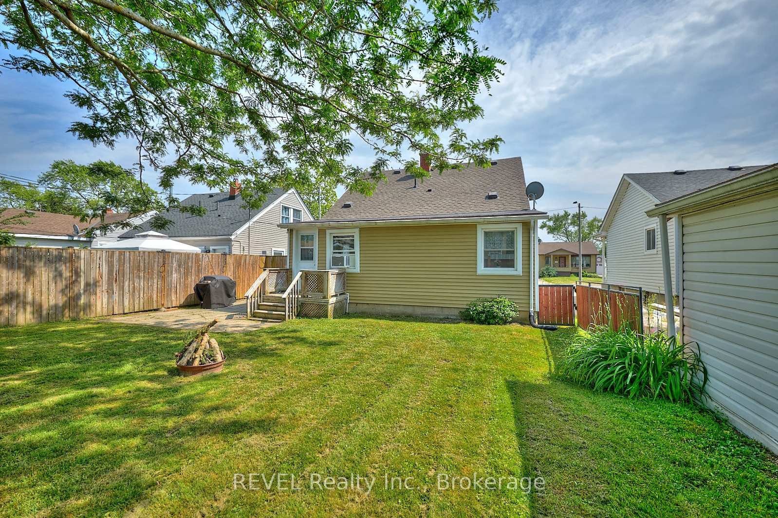 Photo 22 of 382 Hennepin Avenue, Welland, Lincoln/Crowland — HOMEH