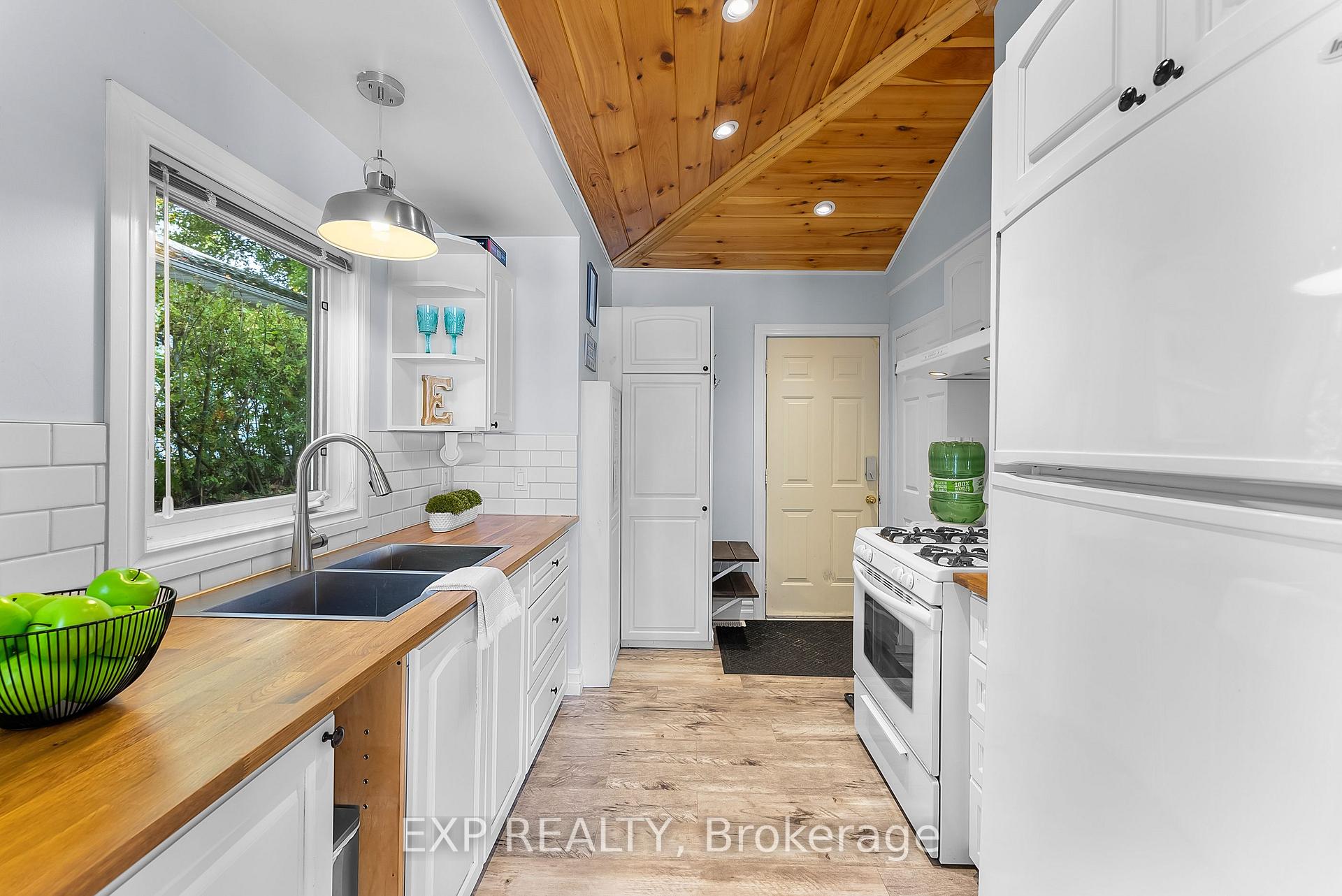 Photo 31 of 10451 Lakeshore Road, Wainfleet, Lakeshore — HOMEH