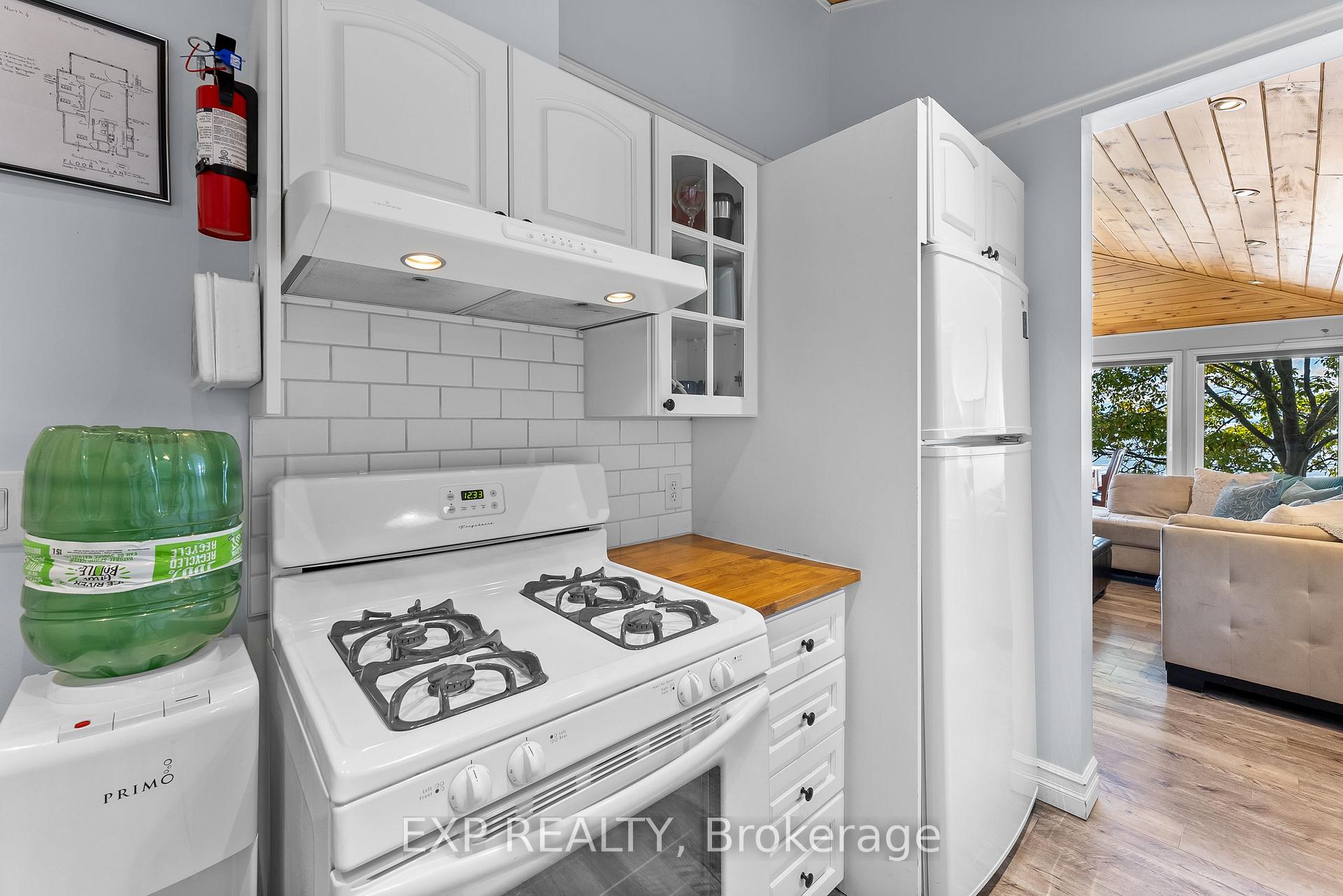 Photo 33 of 10451 Lakeshore Road, Wainfleet, Lakeshore — HOMEH