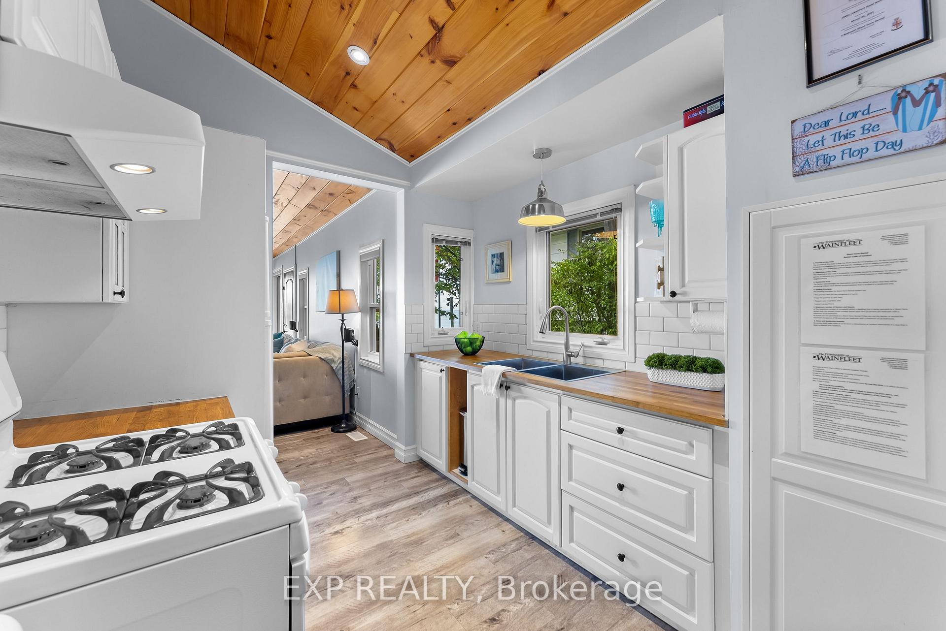Photo 35 of 10451 Lakeshore Road, Wainfleet, Lakeshore — HOMEH