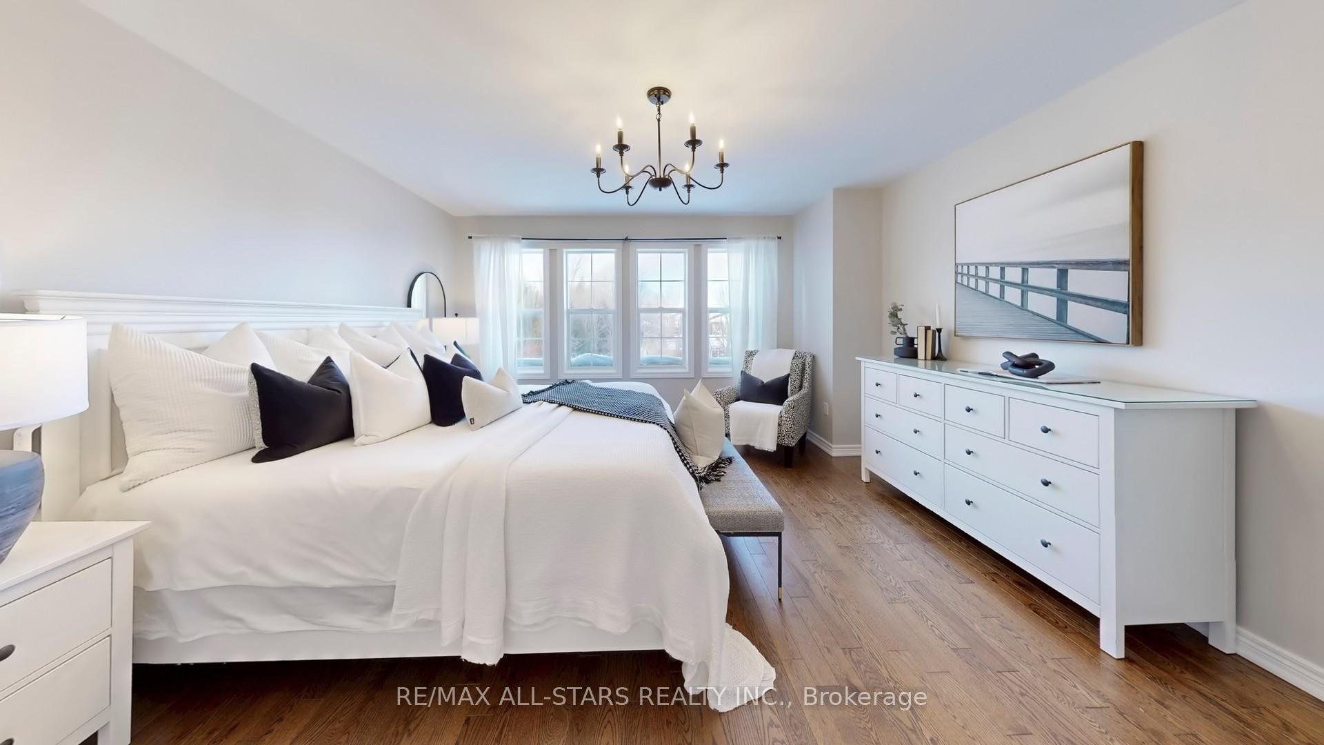 Photo 18 of 88 Bolton Drive, Uxbridge — HOMEH