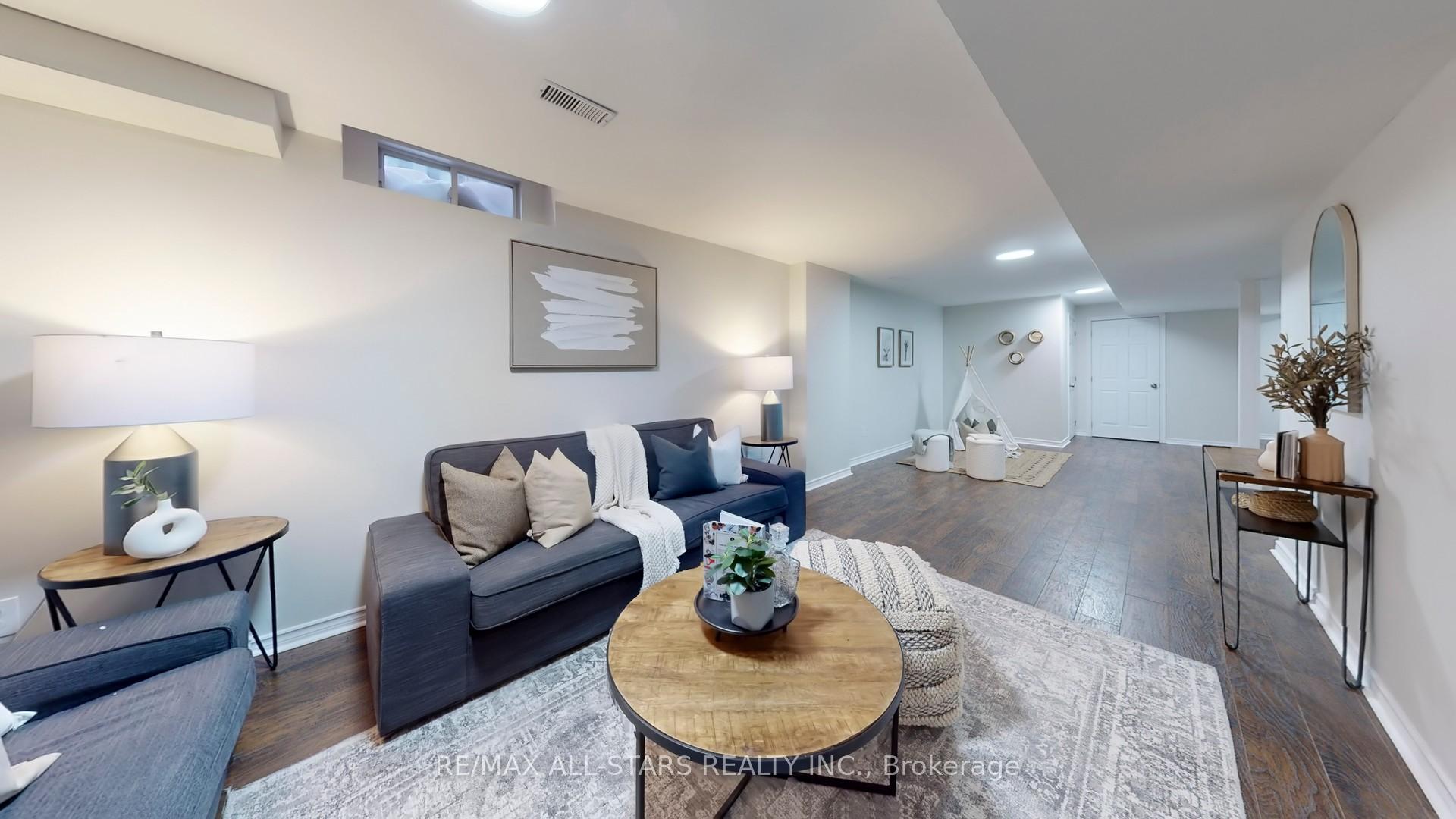 Photo 28 of 88 Bolton Drive, Uxbridge — HOMEH