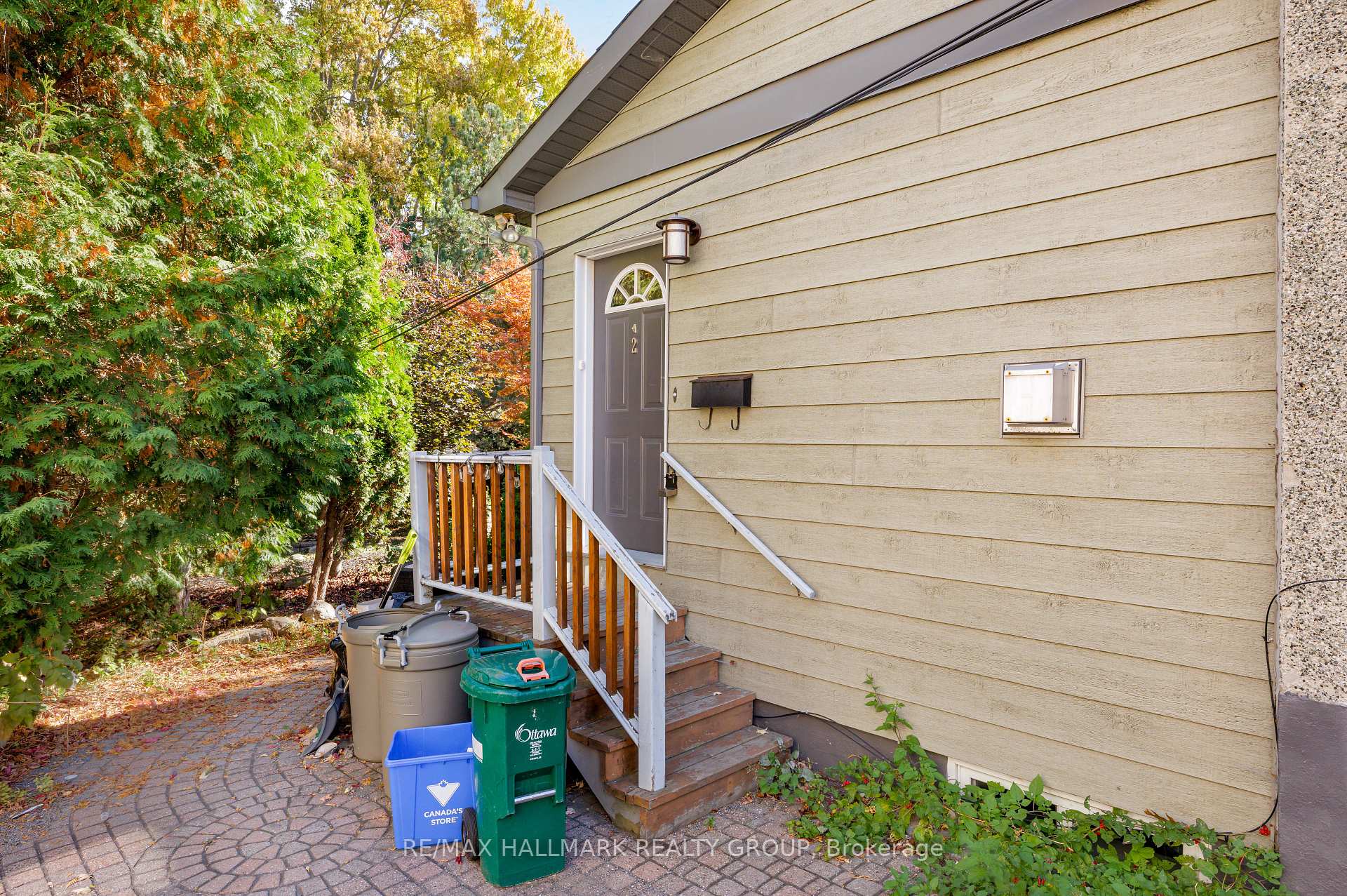 Photo 3 of Unit 2, 491 Evered Avenue, Ottawa, Westboro/Hampton Park — HOMEH