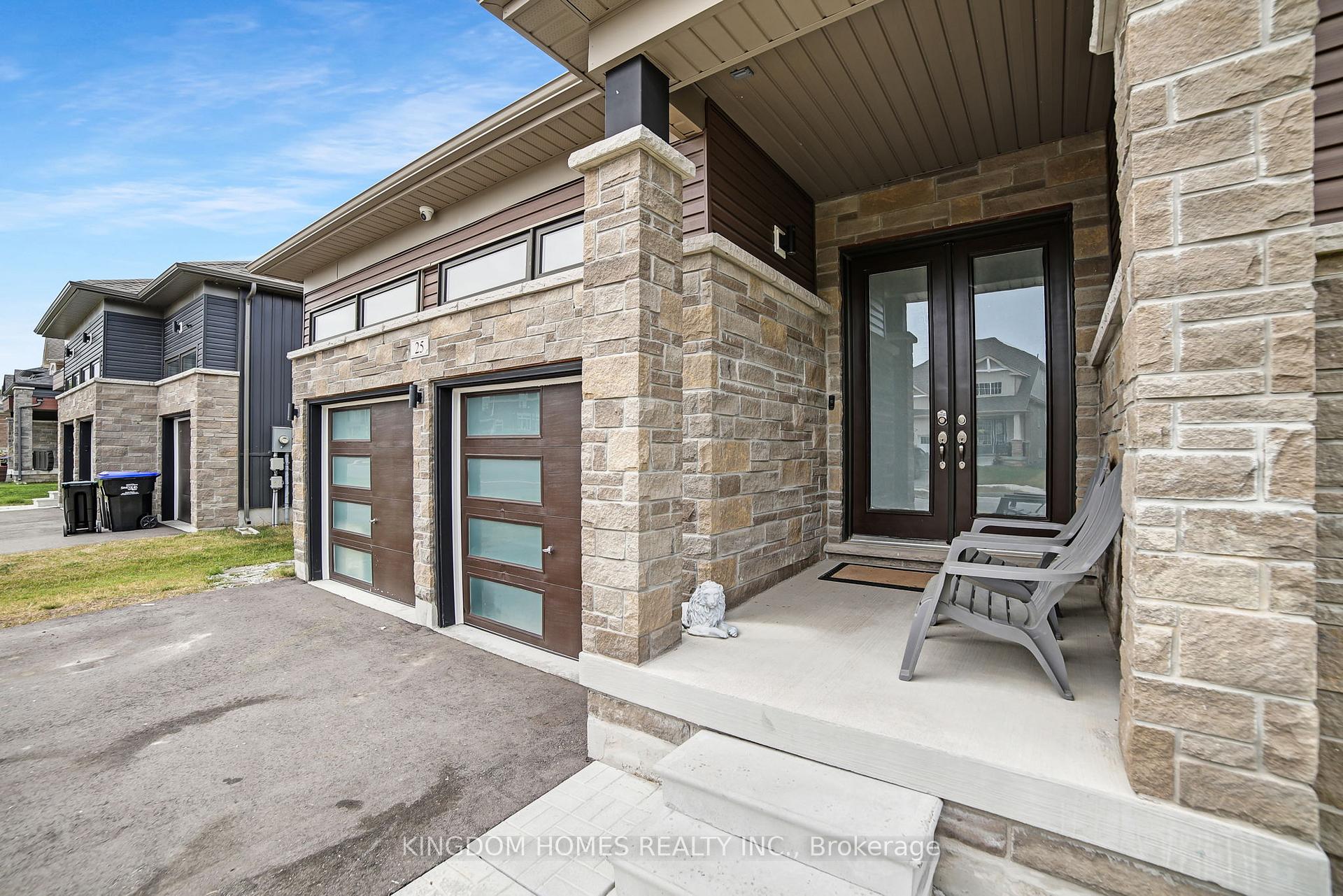 Photo 5 of 25 Beatrice Drive, Wasaga Beach — HOMEH