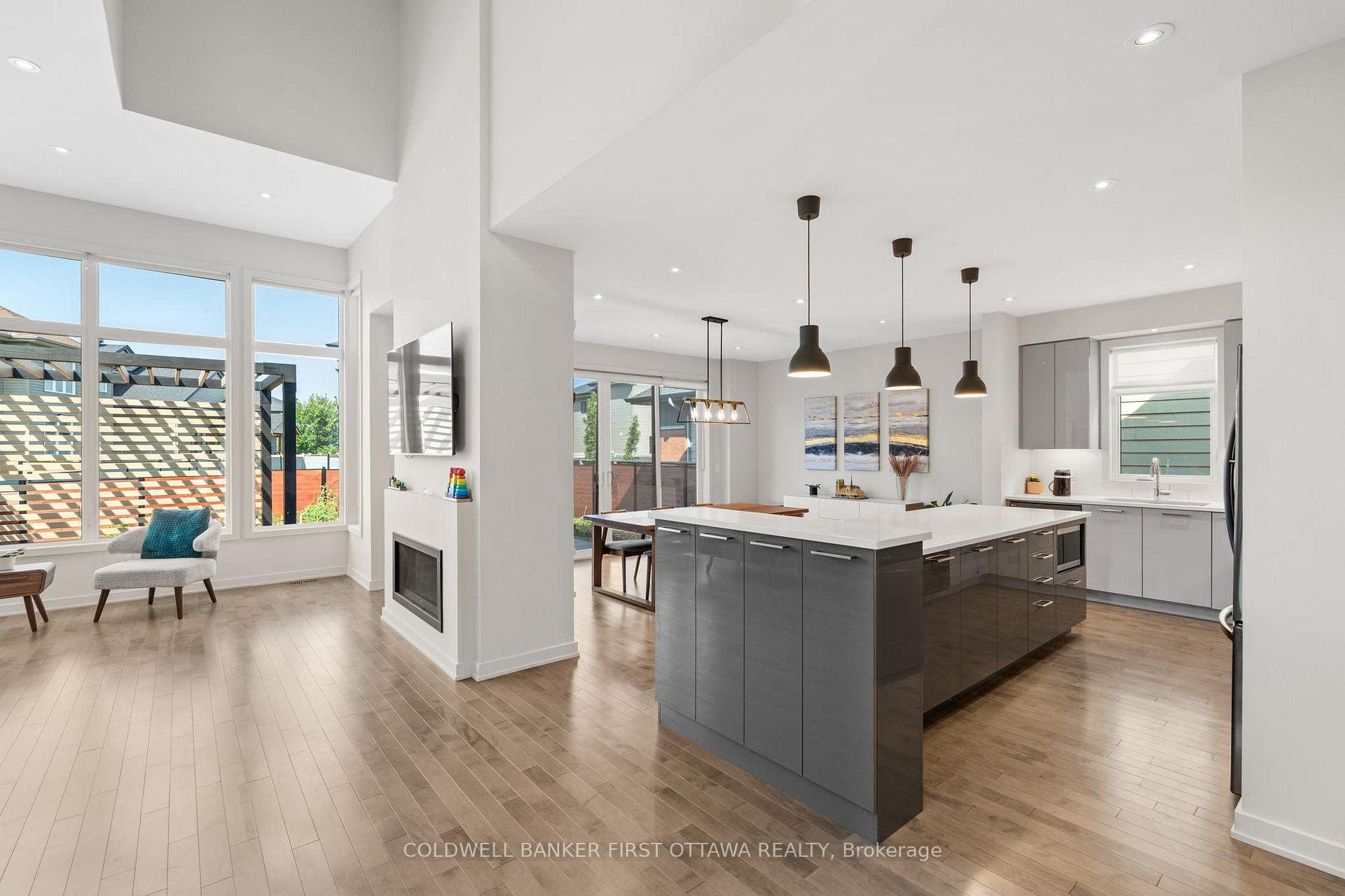 Photo 10 of 375 Serenade Crescent, Ottawa, Riverside South/Gloucester Glen — HOMEH