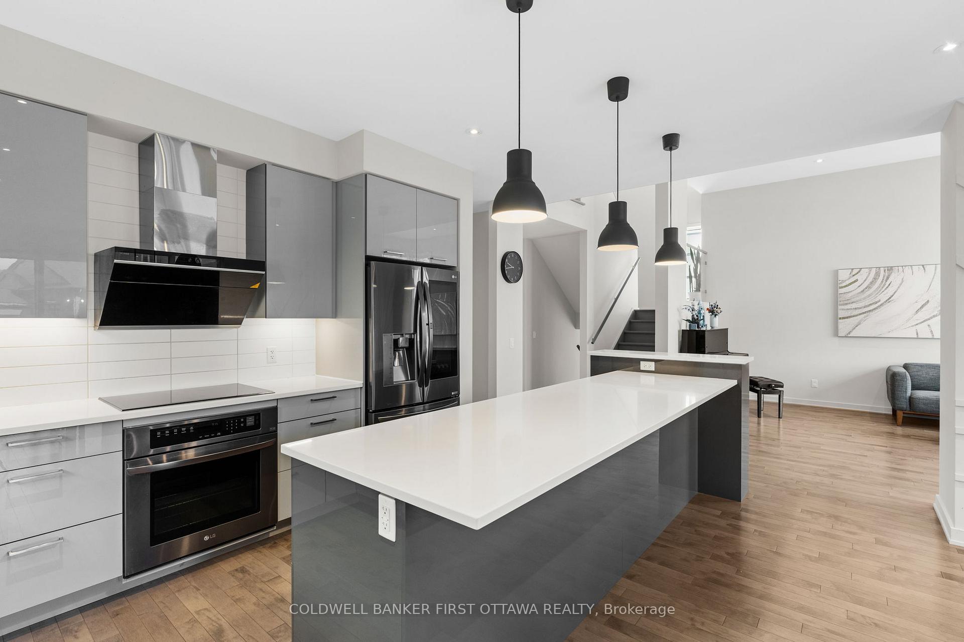 Photo 13 of 375 Serenade Crescent, Ottawa, Riverside South/Gloucester Glen — HOMEH