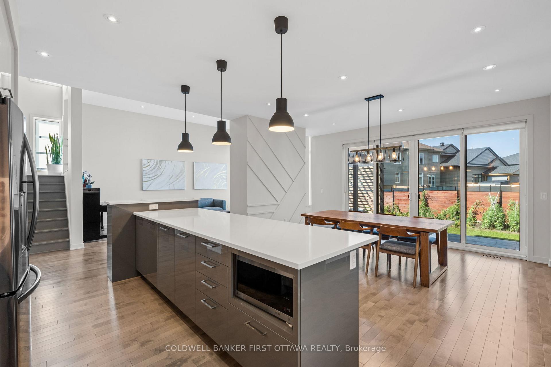 Photo 17 of 375 Serenade Crescent, Ottawa, Riverside South/Gloucester Glen — HOMEH