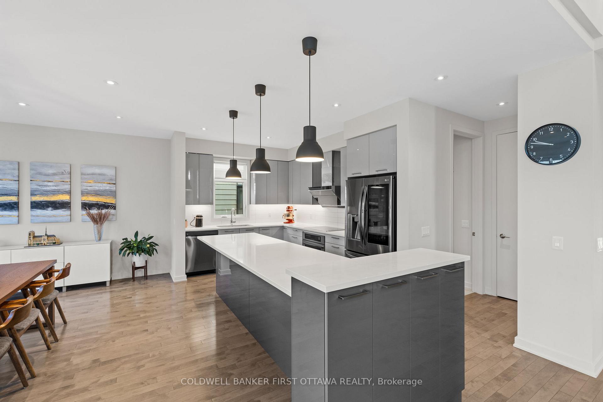 Photo 16 of 375 Serenade Crescent, Ottawa, Riverside South/Gloucester Glen — HOMEH