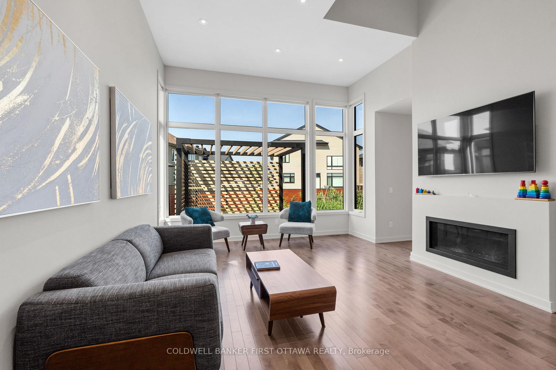 Photo 18 of 375 Serenade Crescent, Ottawa, Riverside South/Gloucester Glen — HOMEH