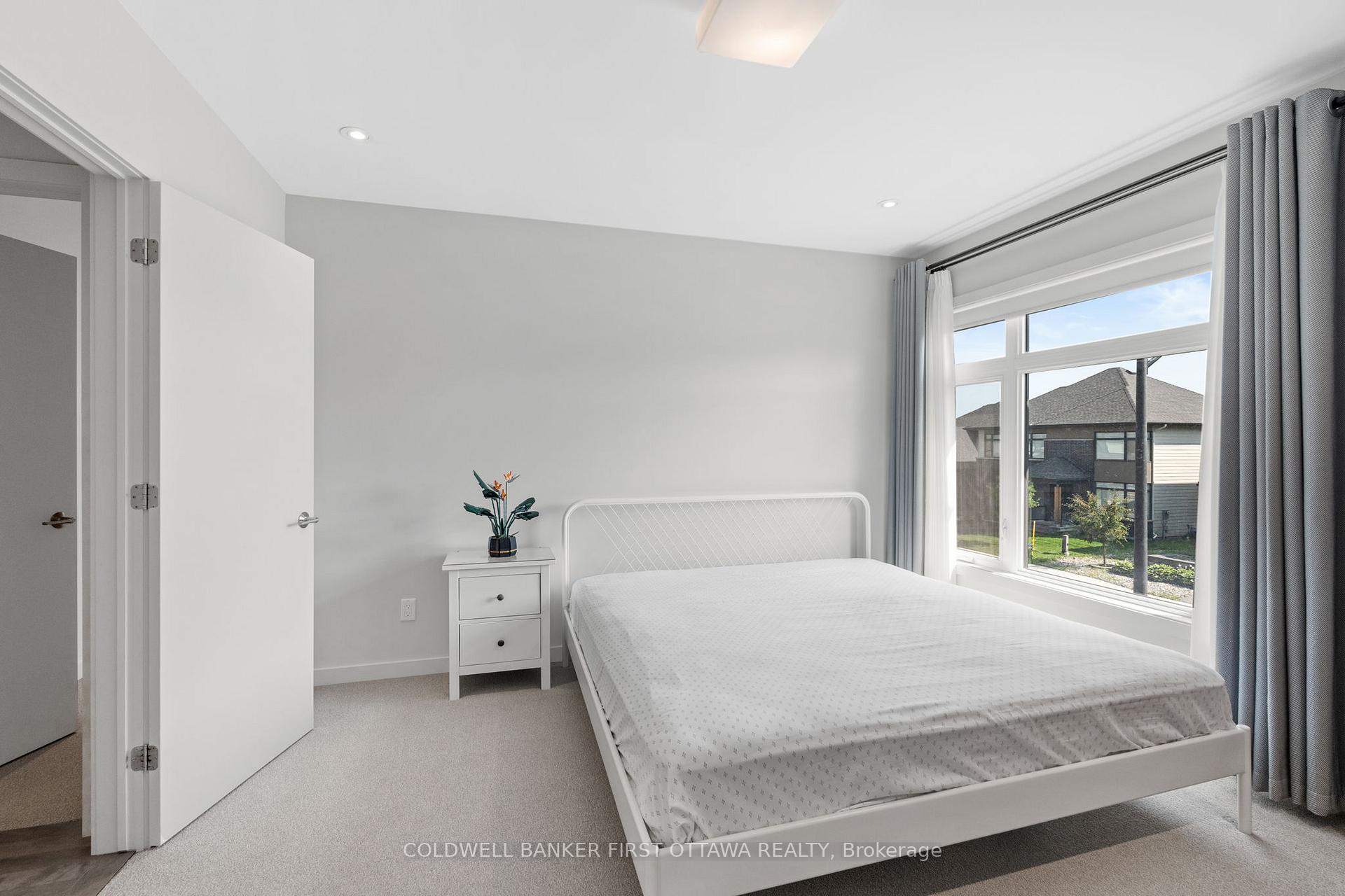Photo 34 of 375 Serenade Crescent, Ottawa, Riverside South/Gloucester Glen — HOMEH