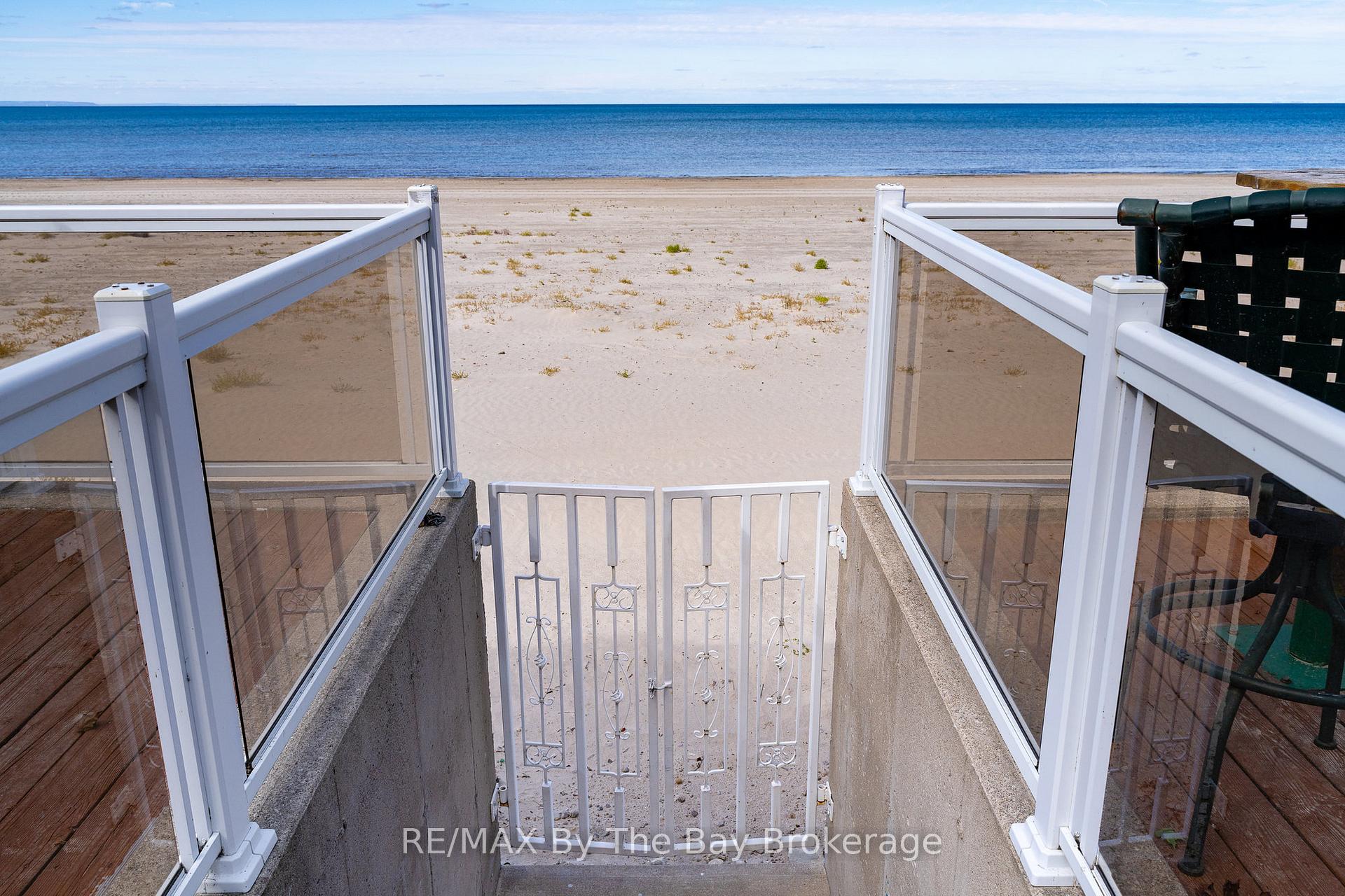 Photo 14 of 108 Shore Lane, Wasaga Beach — HOMEH