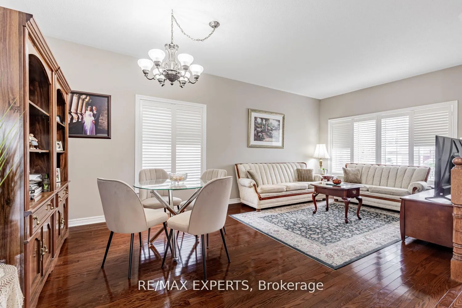 Photo 10 of 141 Michelle Drive, Vaughan, East Woodbridge — HOMEH