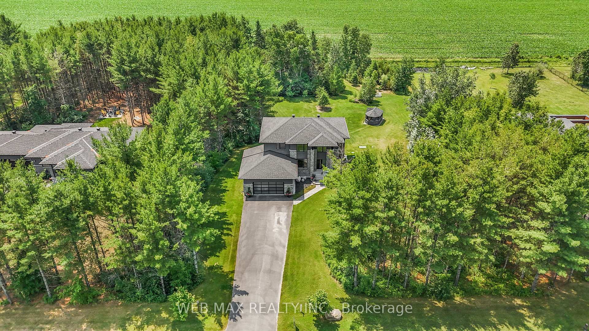 Photo 4 of 190 Ridgemont Drive, Beckwith, Beckwith Twp — HOMEH