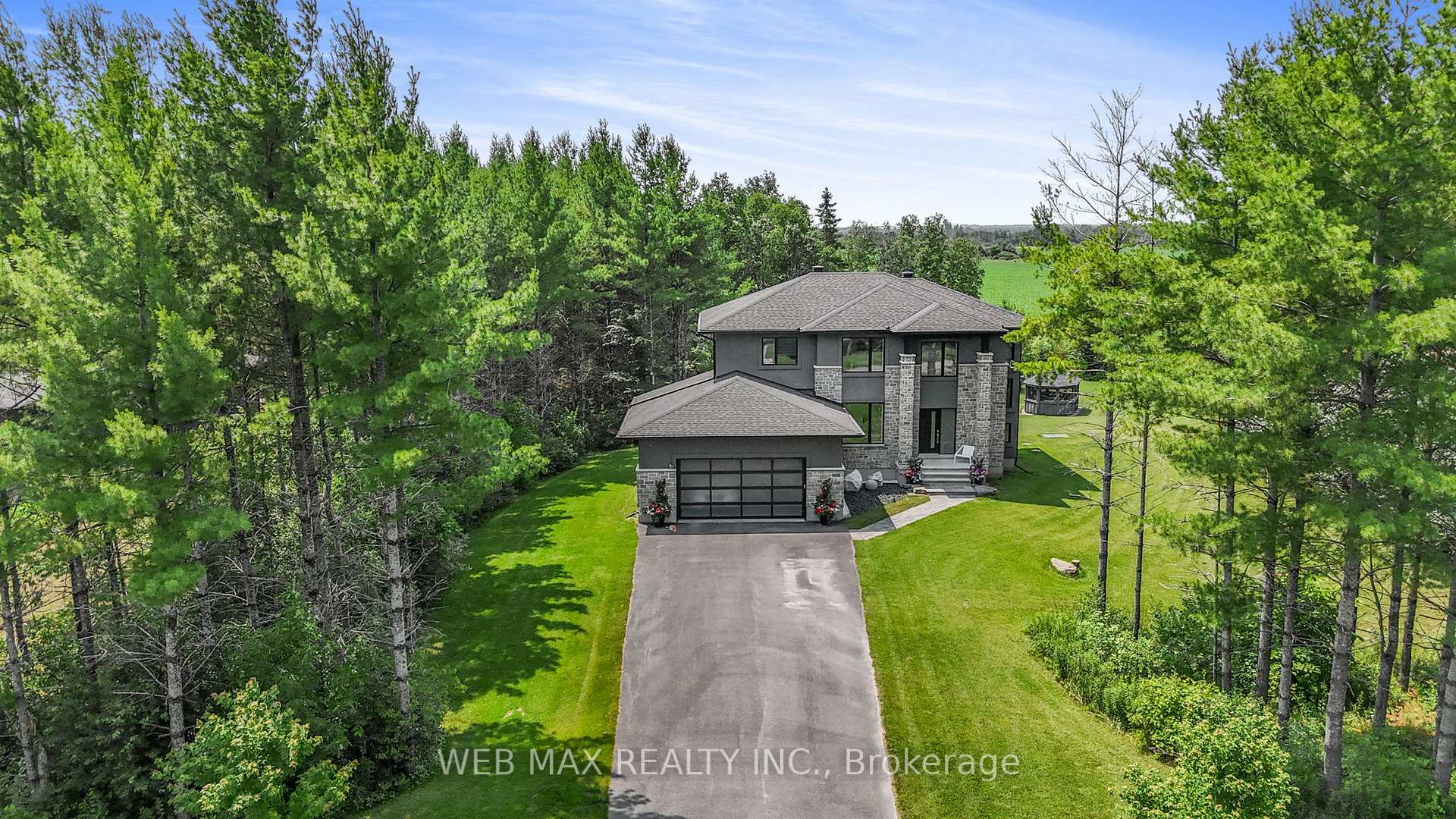 Photo 2 of 190 Ridgemont Drive, Beckwith, Beckwith Twp — HOMEH