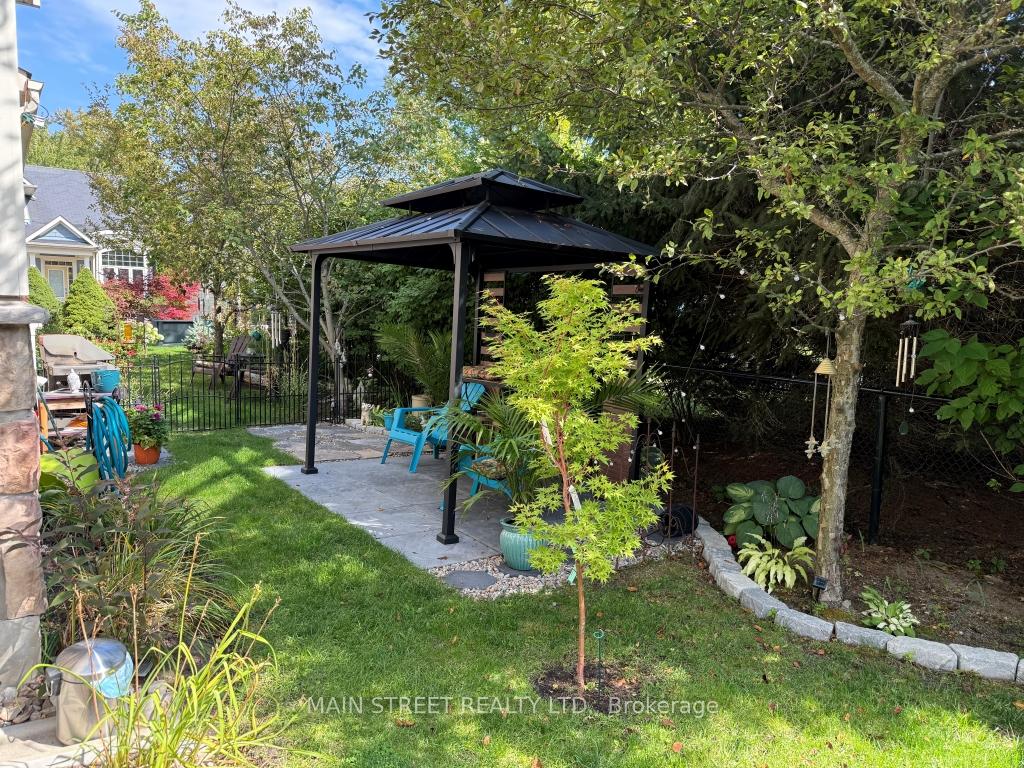 Photo 11 of 36 Savannah Crescent, Wasaga Beach — HOMEH