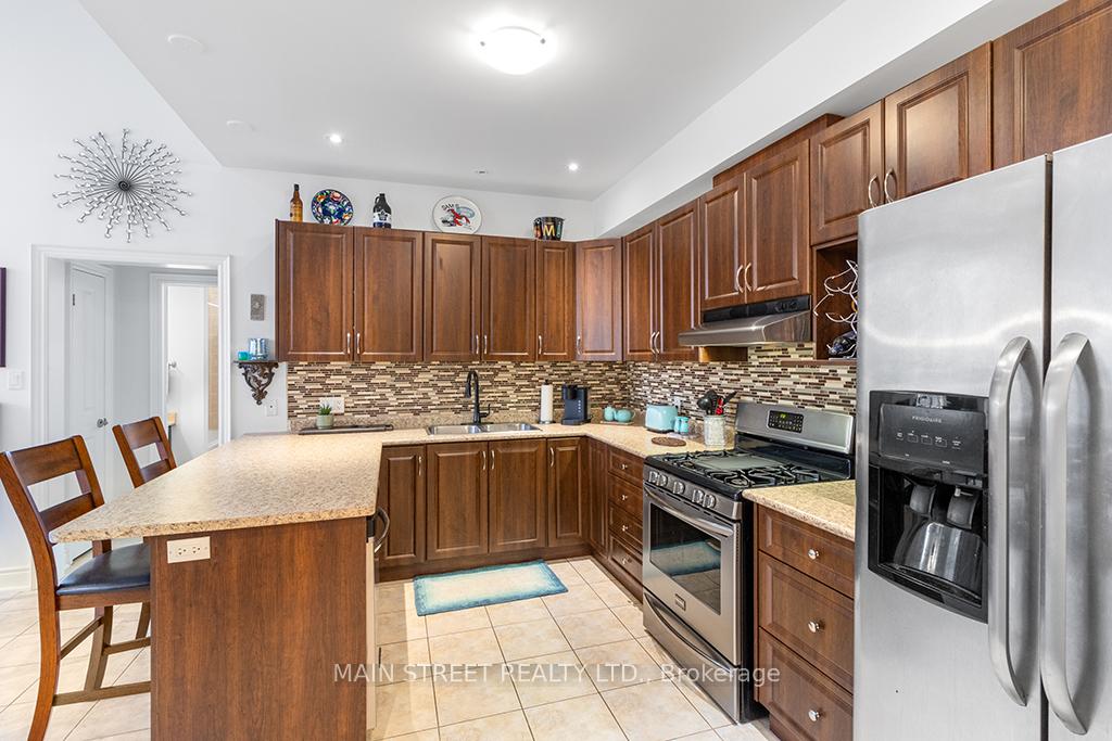 Photo 22 of 36 Savannah Crescent, Wasaga Beach — HOMEH