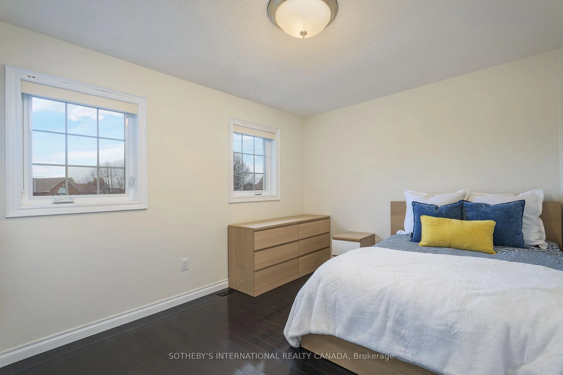 Photo 28 of 184 Veneto Drive, Vaughan, Vaughan Grove — HOMEH