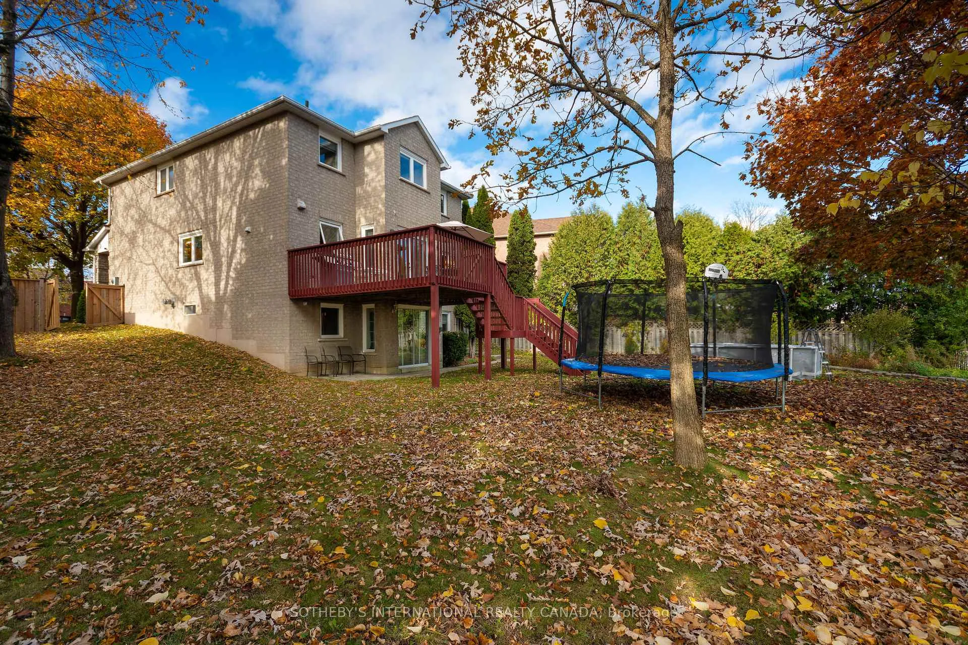 Photo 39 of 184 Veneto Drive, Vaughan, Vaughan Grove — HOMEH
