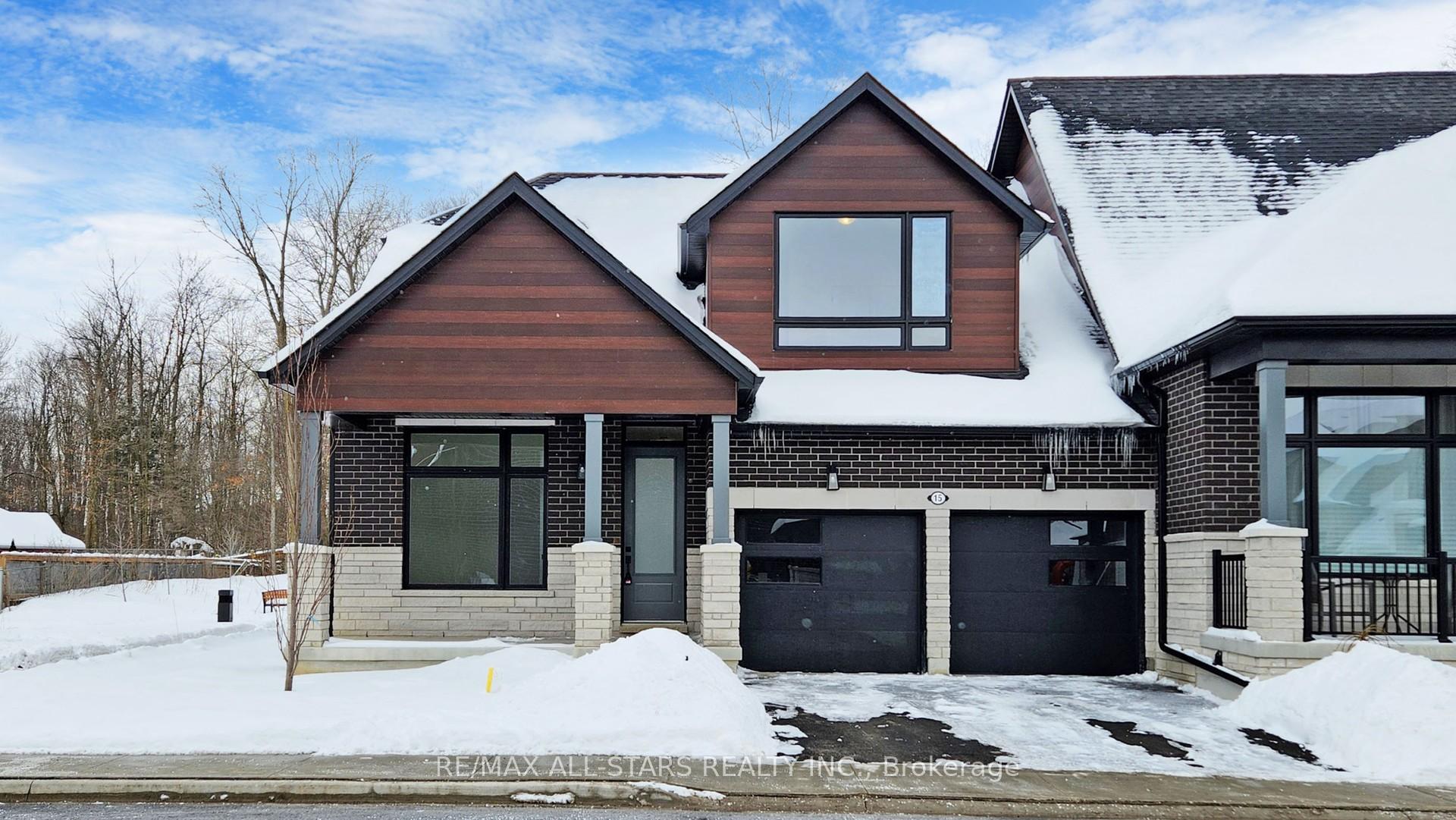 Front of 15 Lois Torrance Trail