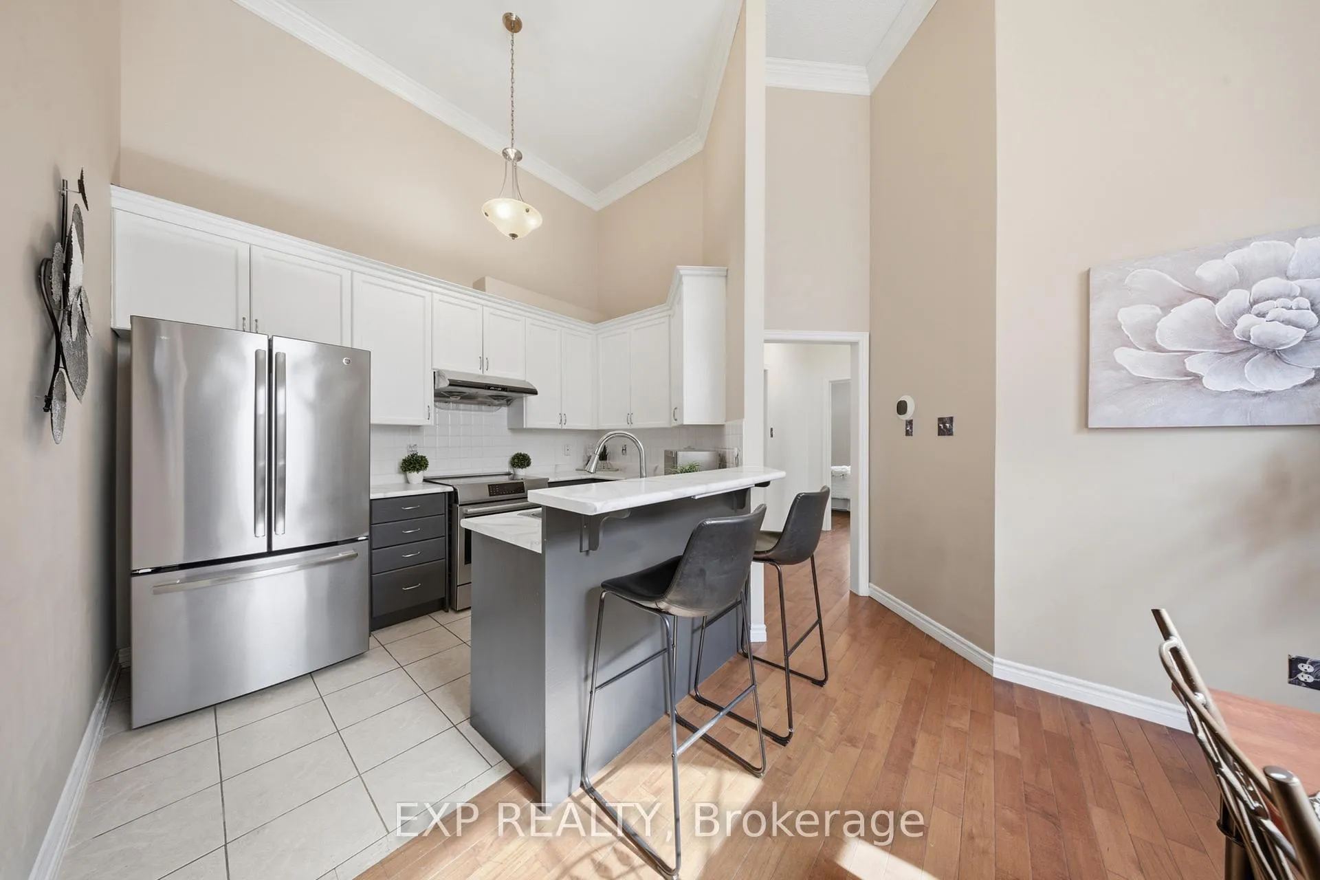 Photo 10 of 2305 Newcastle Crescent, Oakville, West Oak Trails — HOMEH