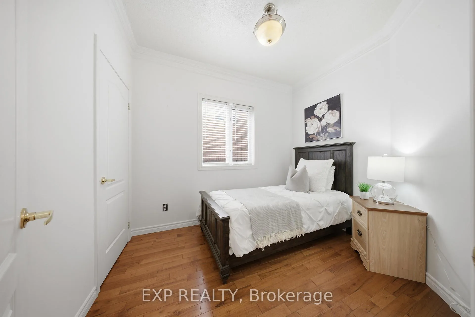 Photo 16 of 2305 Newcastle Crescent, Oakville, West Oak Trails — HOMEH