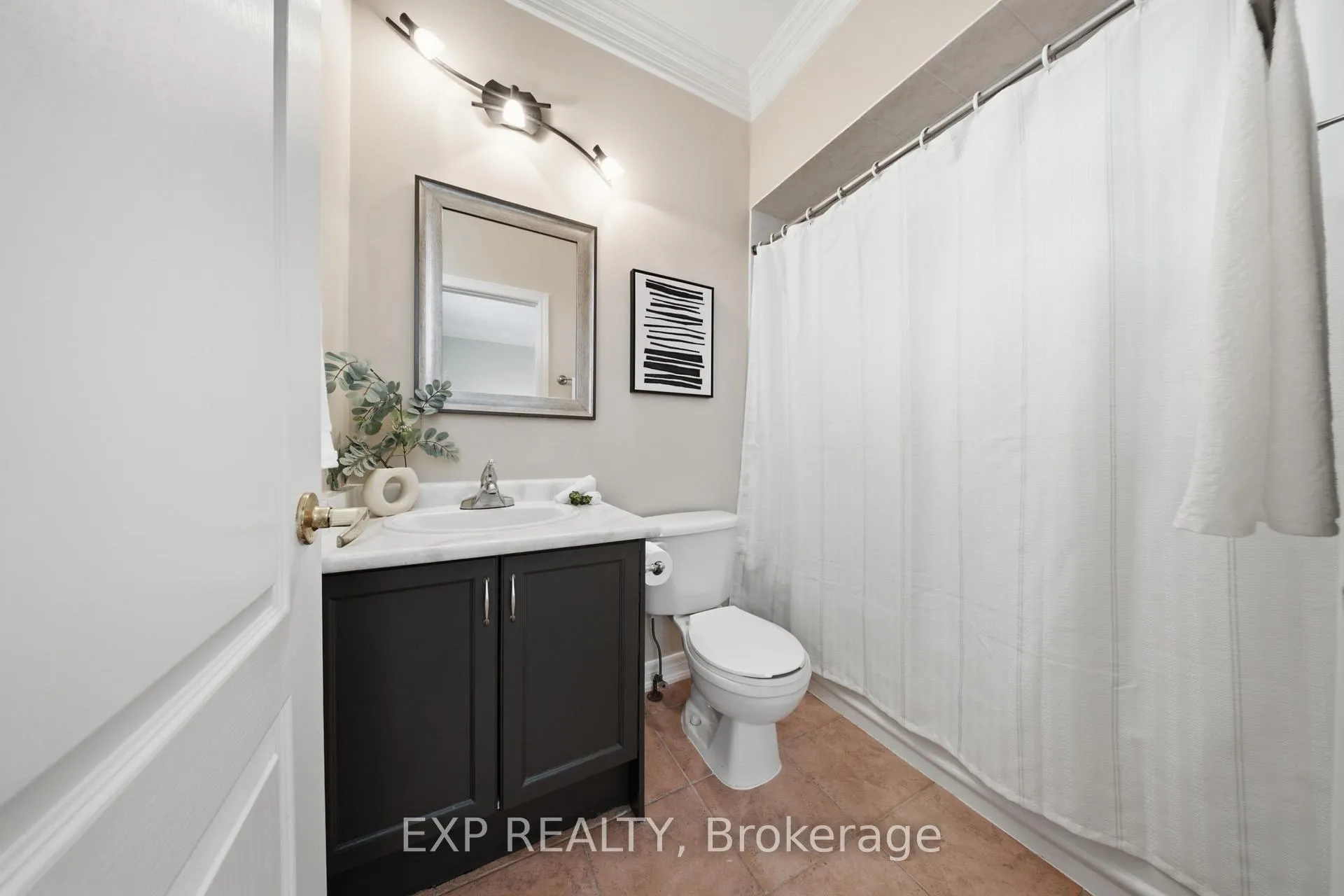 Photo 19 of 2305 Newcastle Crescent, Oakville, West Oak Trails — HOMEH