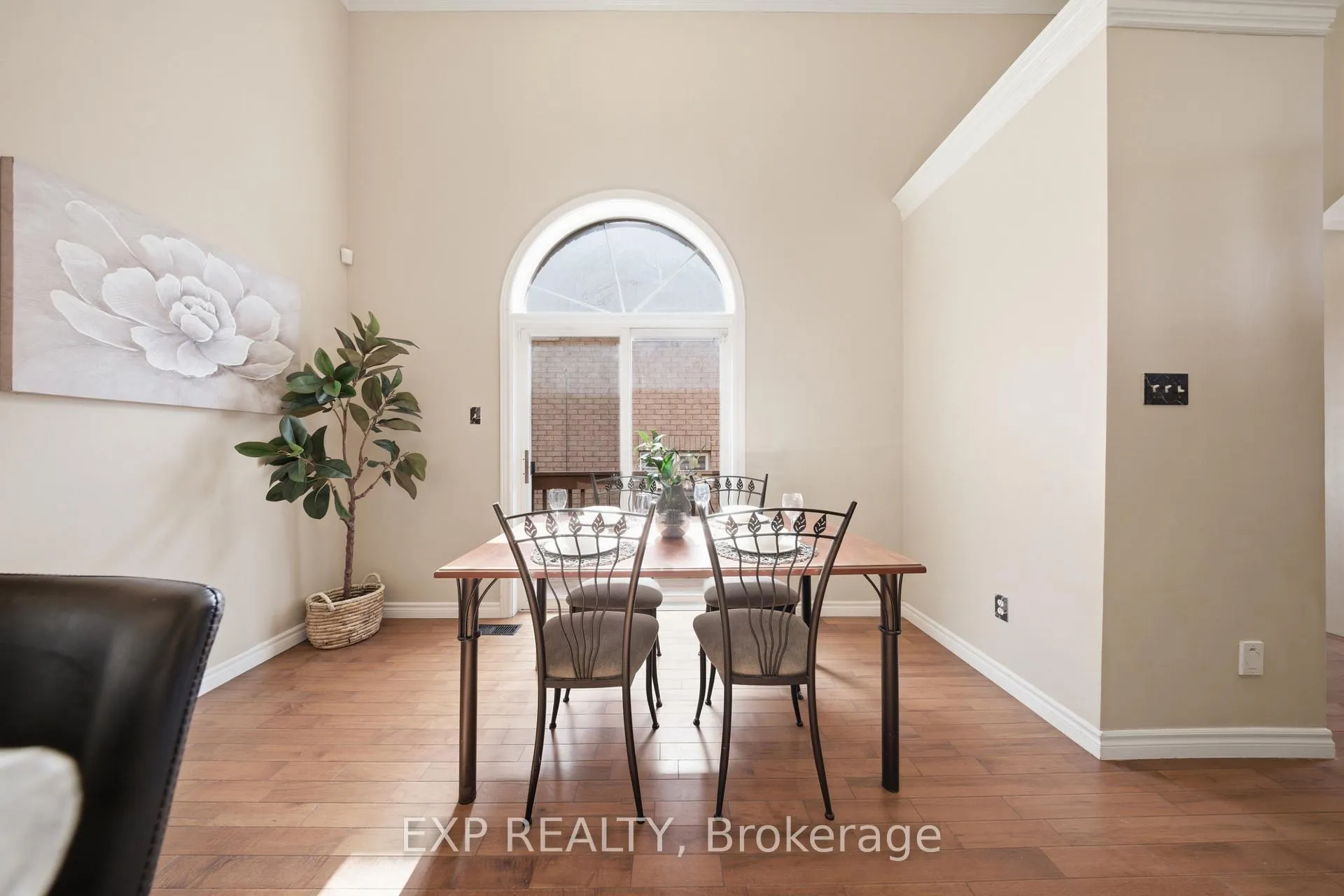 Photo 21 of 2305 Newcastle Crescent, Oakville, West Oak Trails — HOMEH