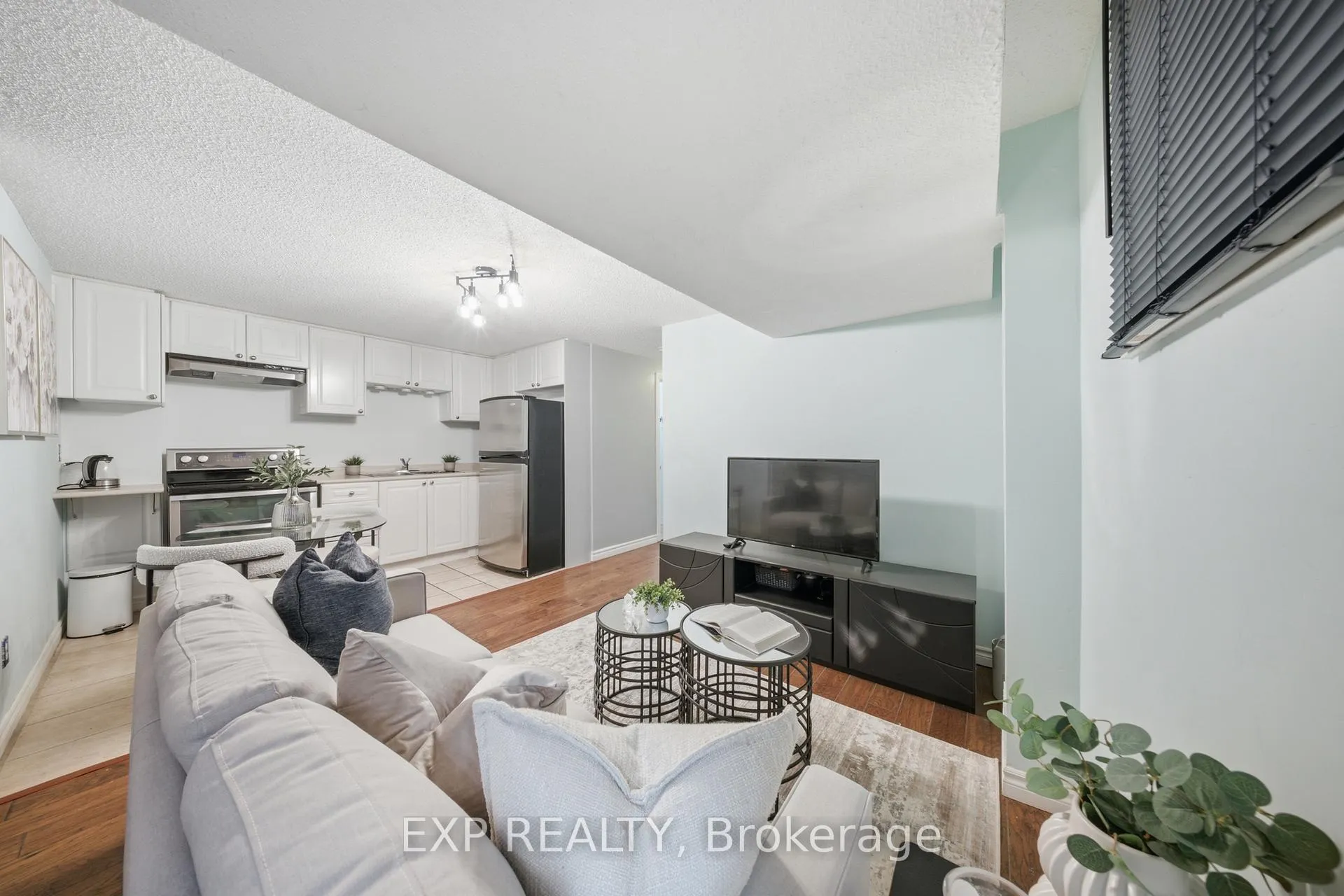 Photo 27 of 2305 Newcastle Crescent, Oakville, West Oak Trails — HOMEH