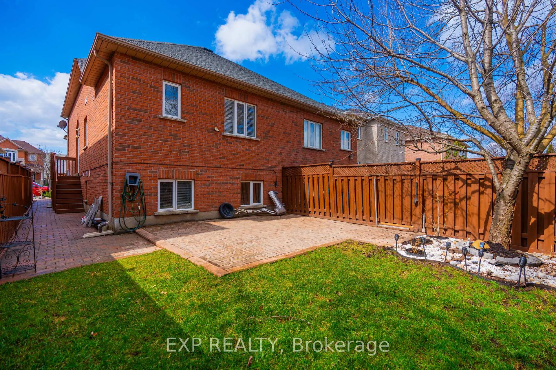 Photo 47 of 2305 Newcastle Crescent, Oakville, West Oak Trails — HOMEH