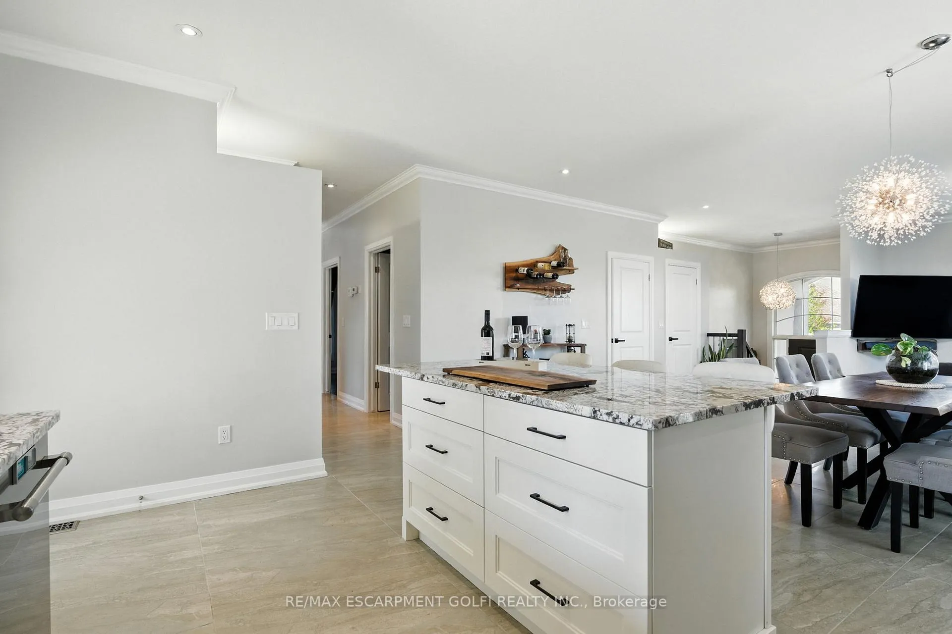 Photo 11 of 139 Gaiser Road, Welland, Coyle Creek — HOMEH