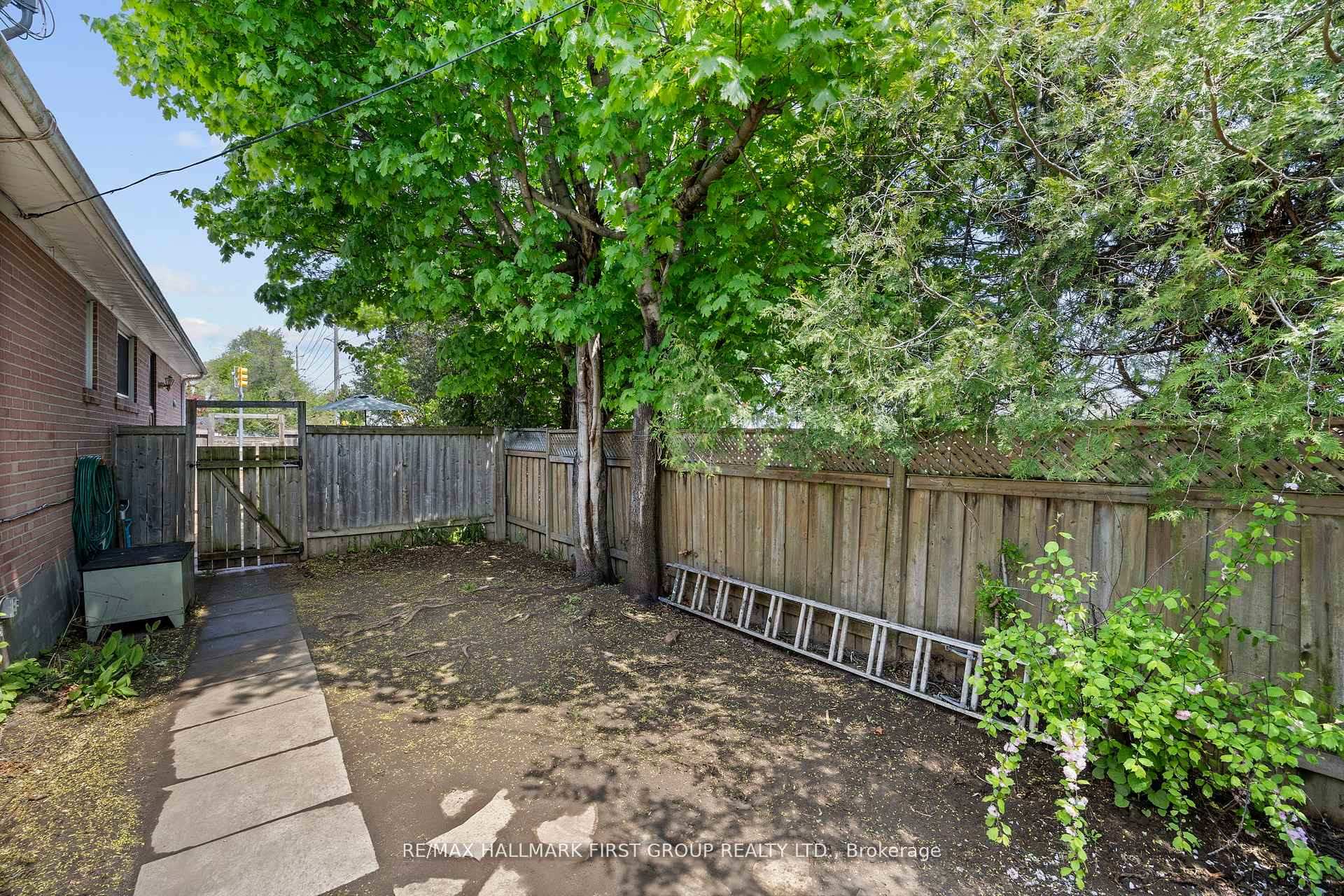 Photo 30 of 121 Emperor Street, Ajax, South East — HOMEH