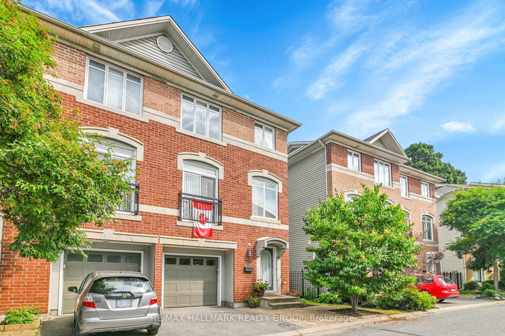 Photo 2 of 204 West Village Private, Ottawa, Westboro South — HOMEH