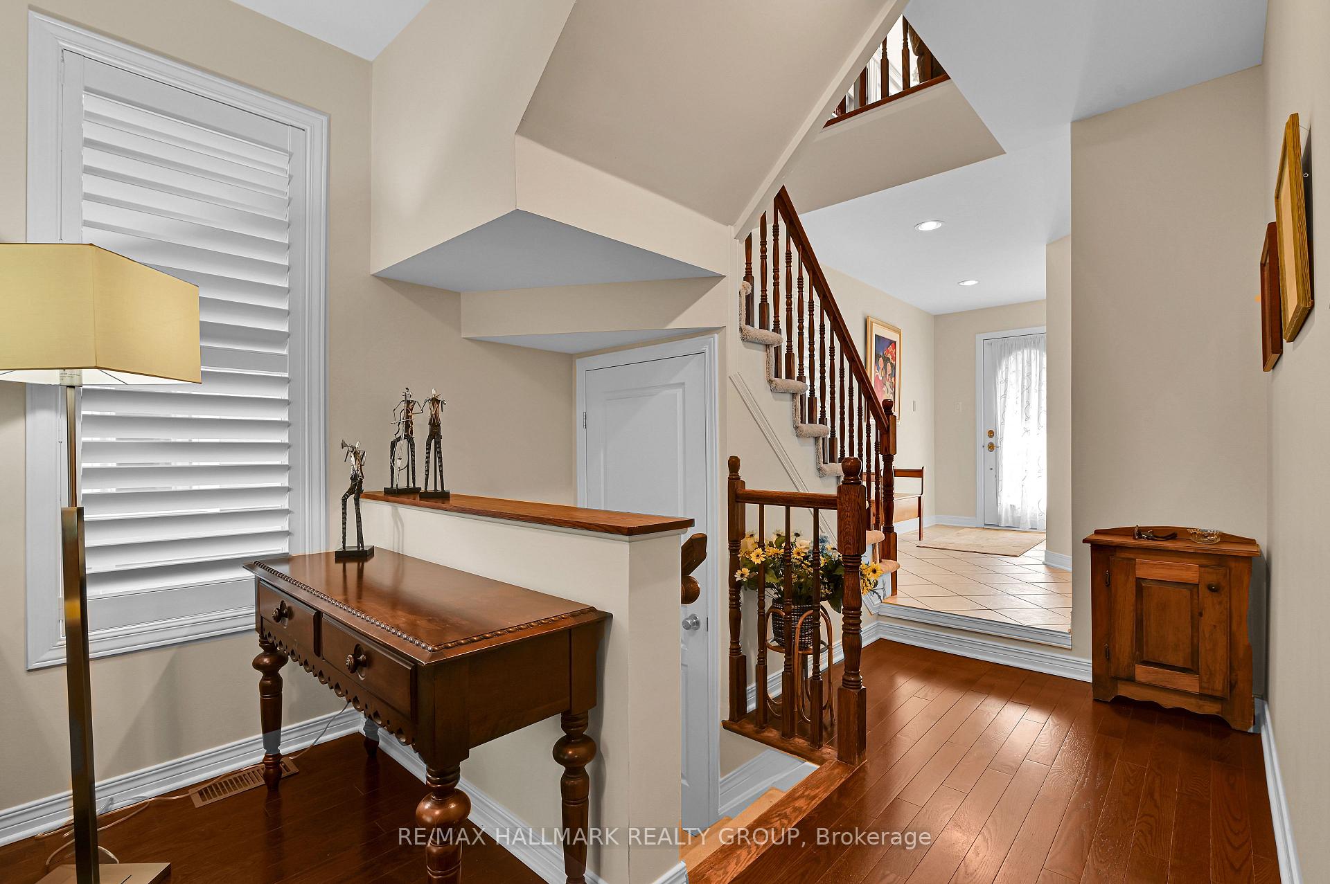 Photo 6 of 204 West Village Private, Ottawa, Westboro South — HOMEH