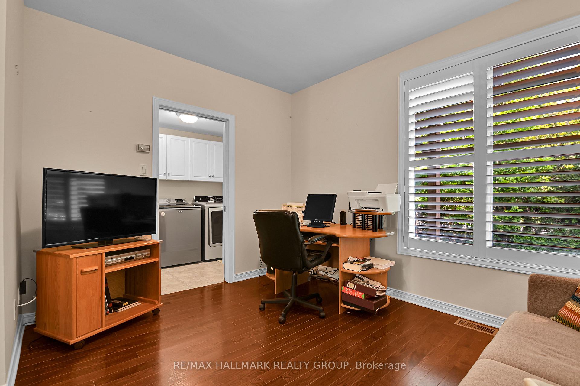 Photo 7 of 204 West Village Private, Ottawa, Westboro South — HOMEH