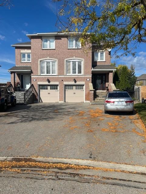 Photo 1 of 56 Isa Court, Vaughan, Elder Mills — HOMEH