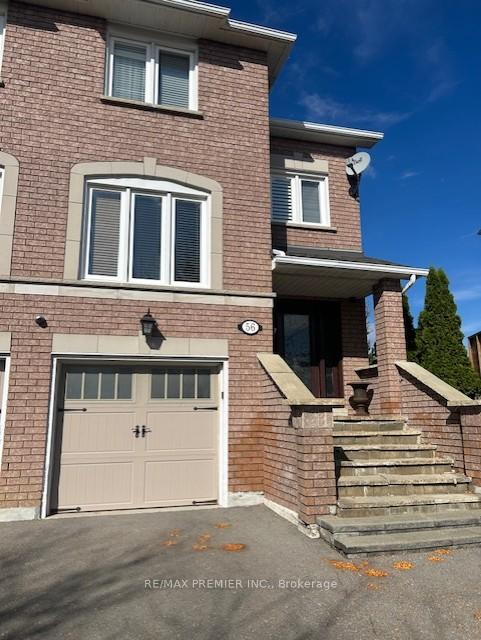 Photo 5 of 56 Isa Court, Vaughan, Elder Mills — HOMEH