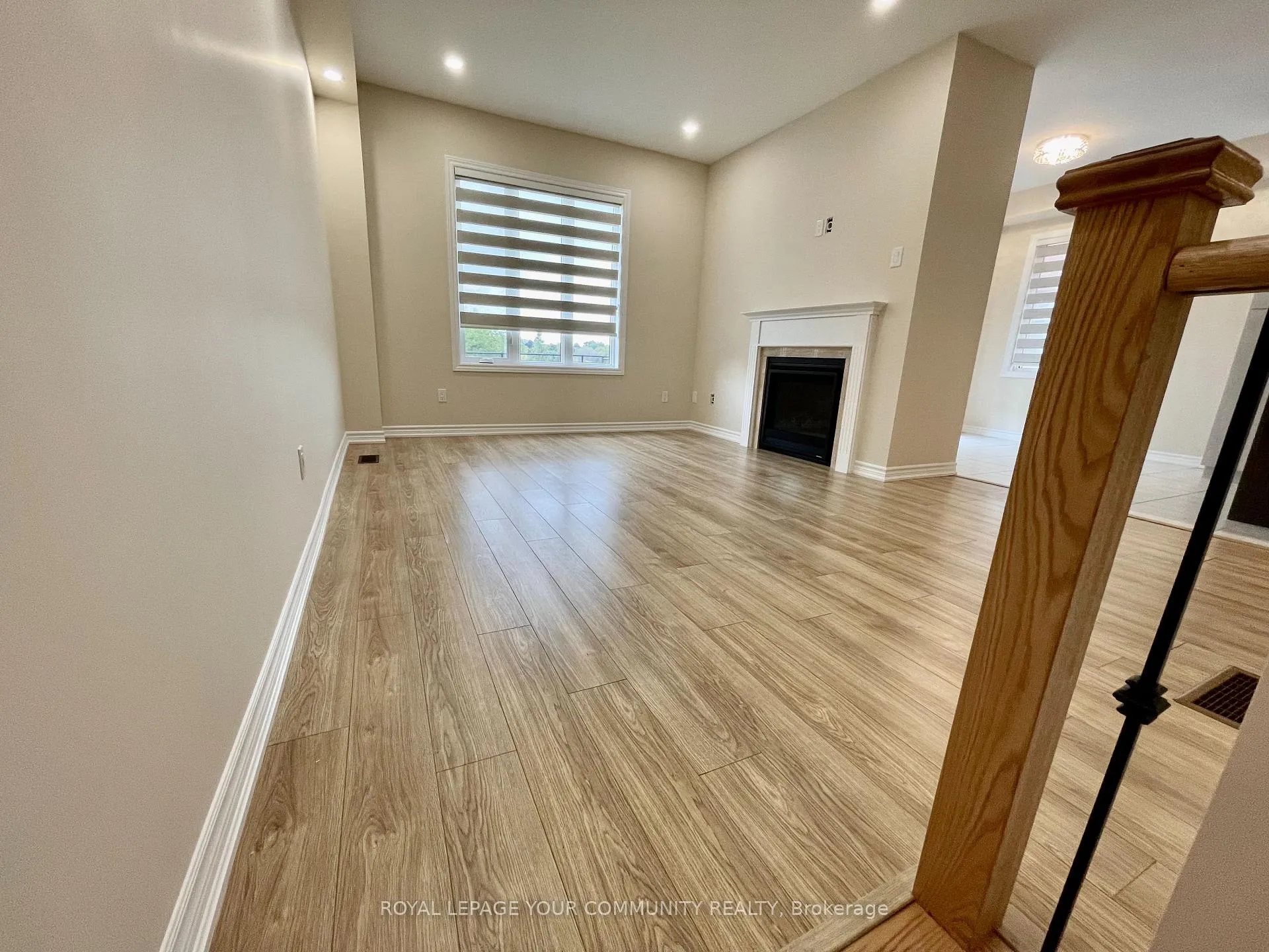 Photo 9 of 29 Hickling Lane, Ajax, South West — HOMEH