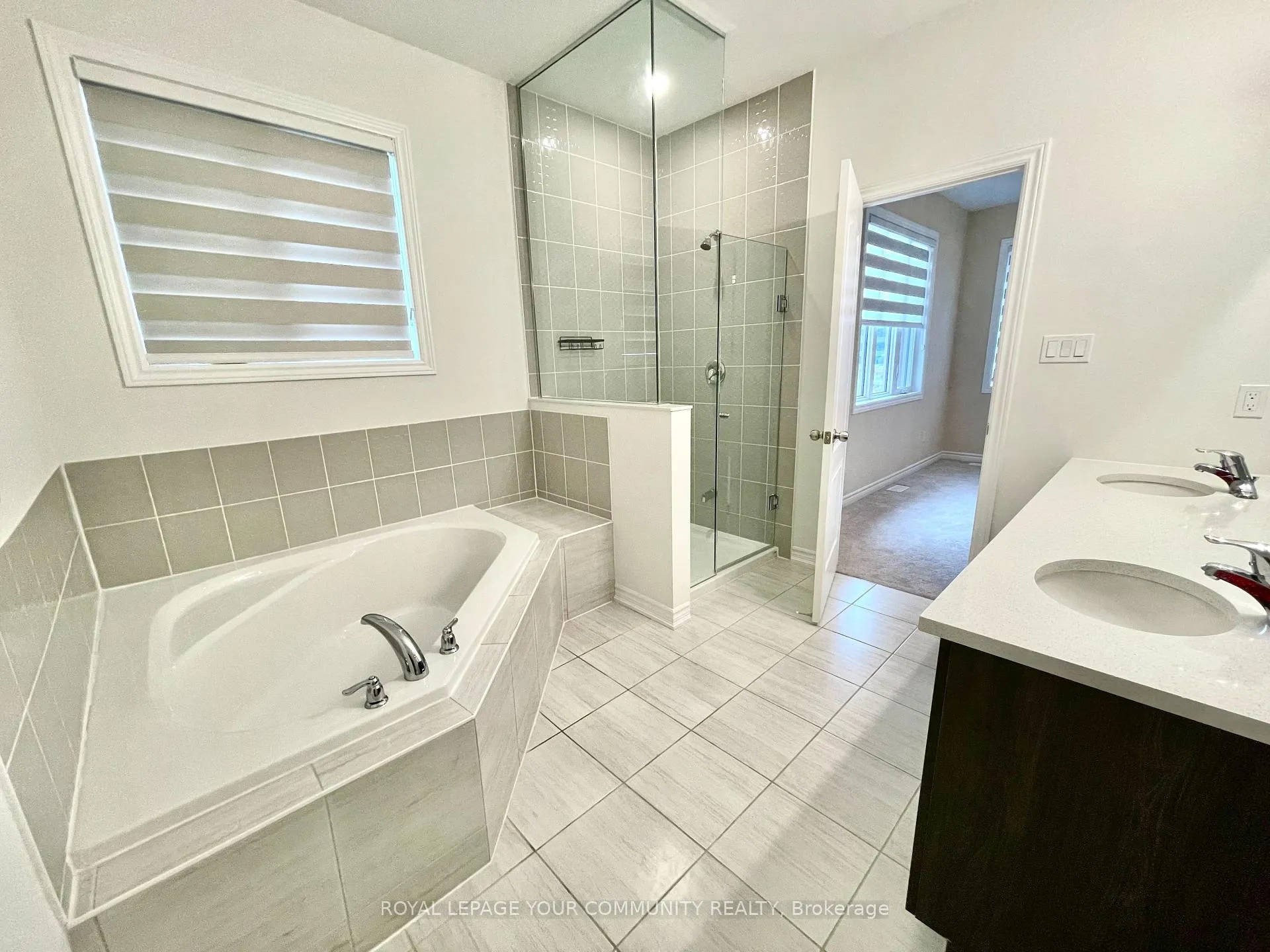 Photo 17 of 29 Hickling Lane, Ajax, South West — HOMEH