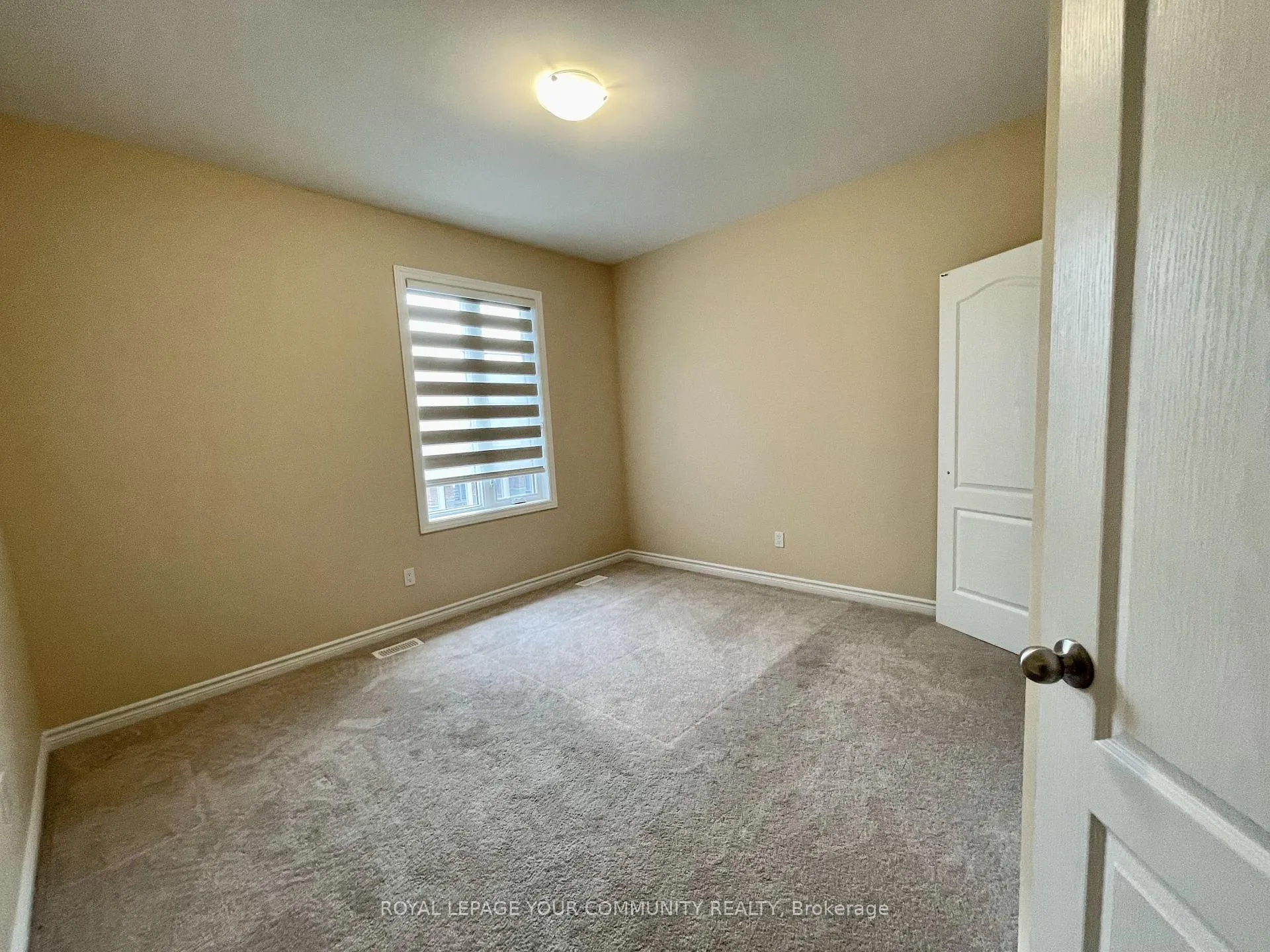 Photo 24 of 29 Hickling Lane, Ajax, South West — HOMEH