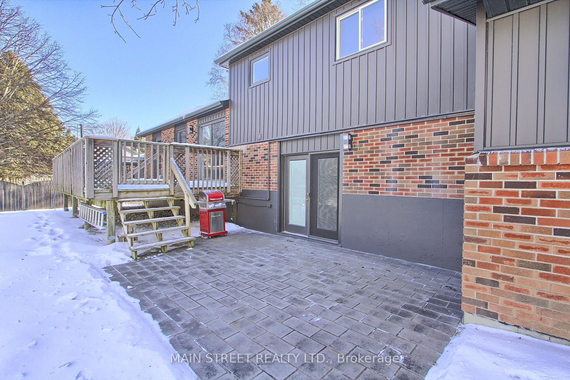 Photo 33 of 8 North Street, Uxbridge — HOMEH