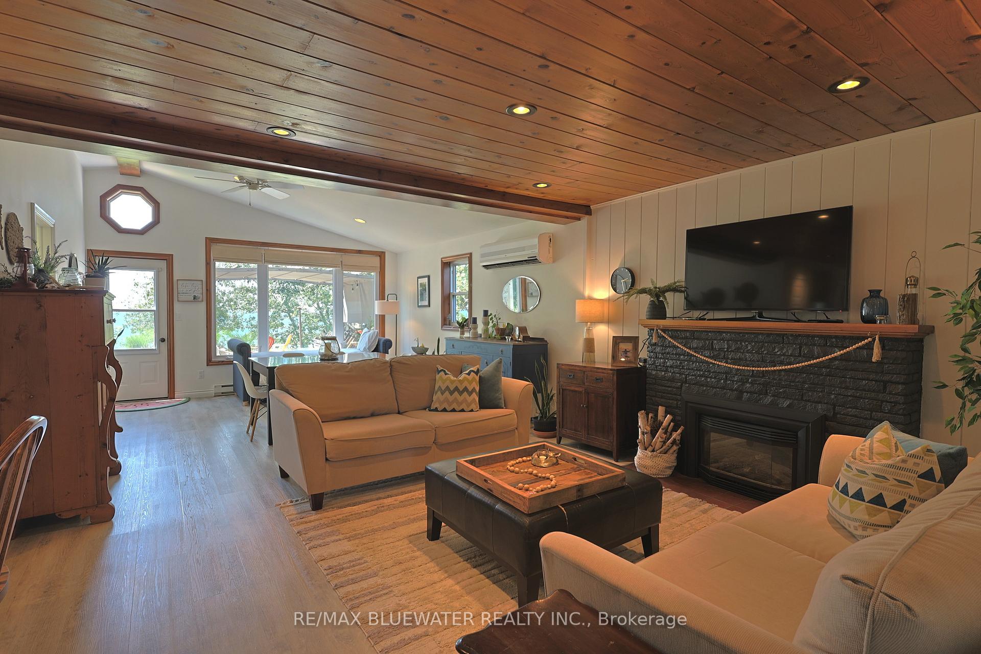 Photo 14 of 71857 Sunview Avenue, Bluewater, Hay — HOMEH
