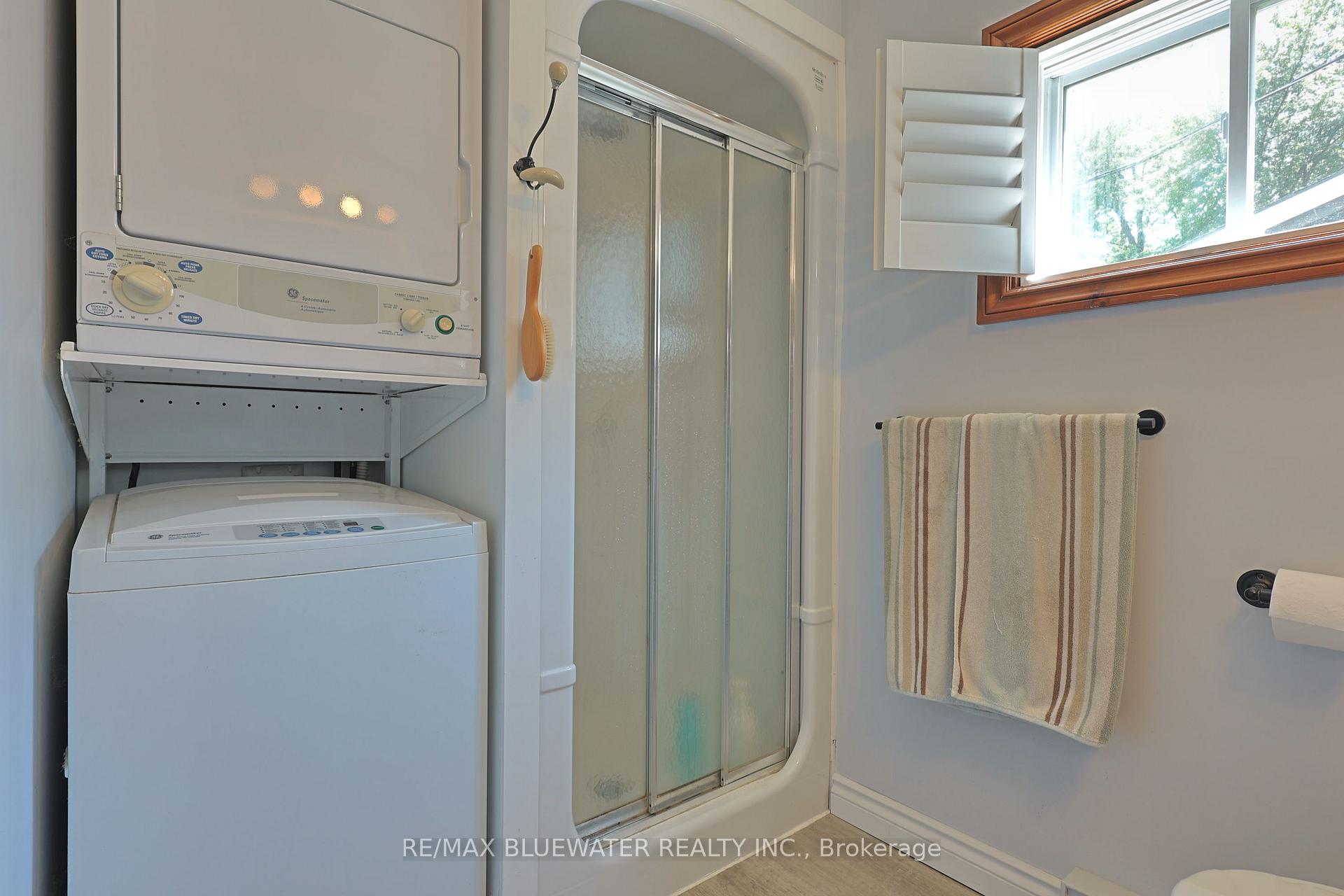 Photo 28 of 71857 Sunview Avenue, Bluewater, Hay — HOMEH