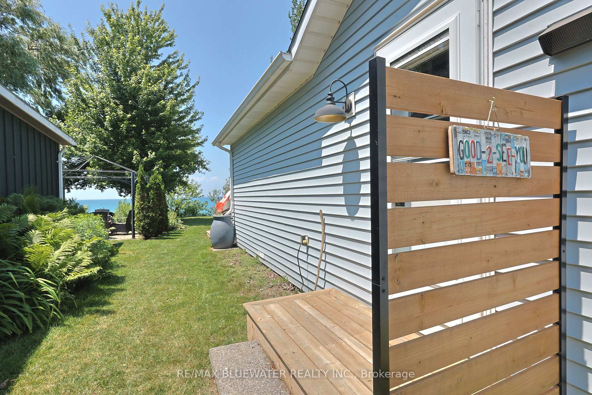 Photo 30 of 71857 Sunview Avenue, Bluewater, Hay — HOMEH