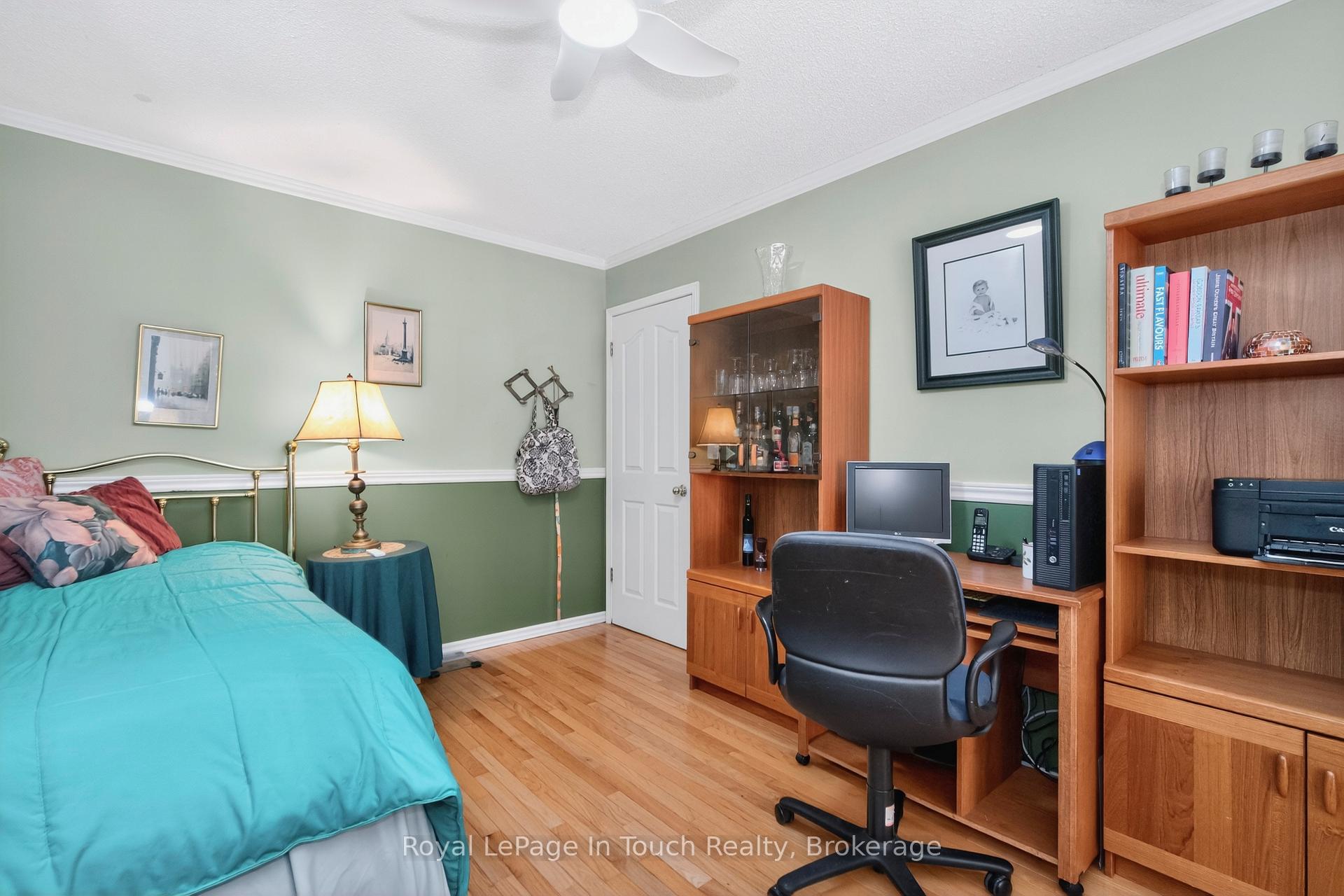 Photo 18 of 23 Caribbean Drive, Wasaga Beach — HOMEH