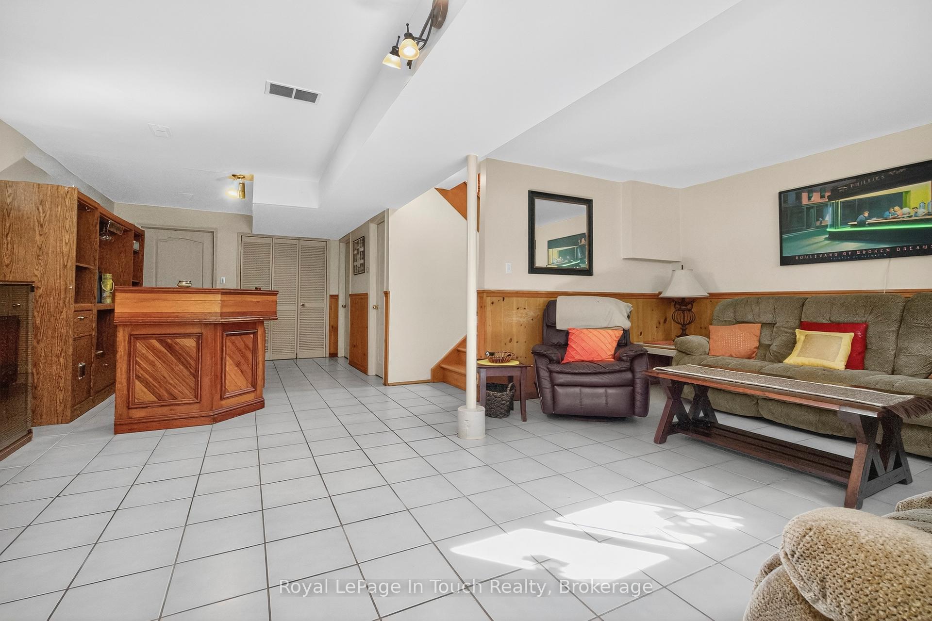 Photo 31 of 23 Caribbean Drive, Wasaga Beach — HOMEH