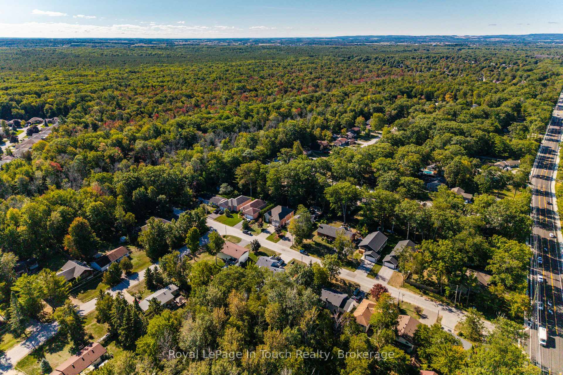 Photo 46 of 23 Caribbean Drive, Wasaga Beach — HOMEH