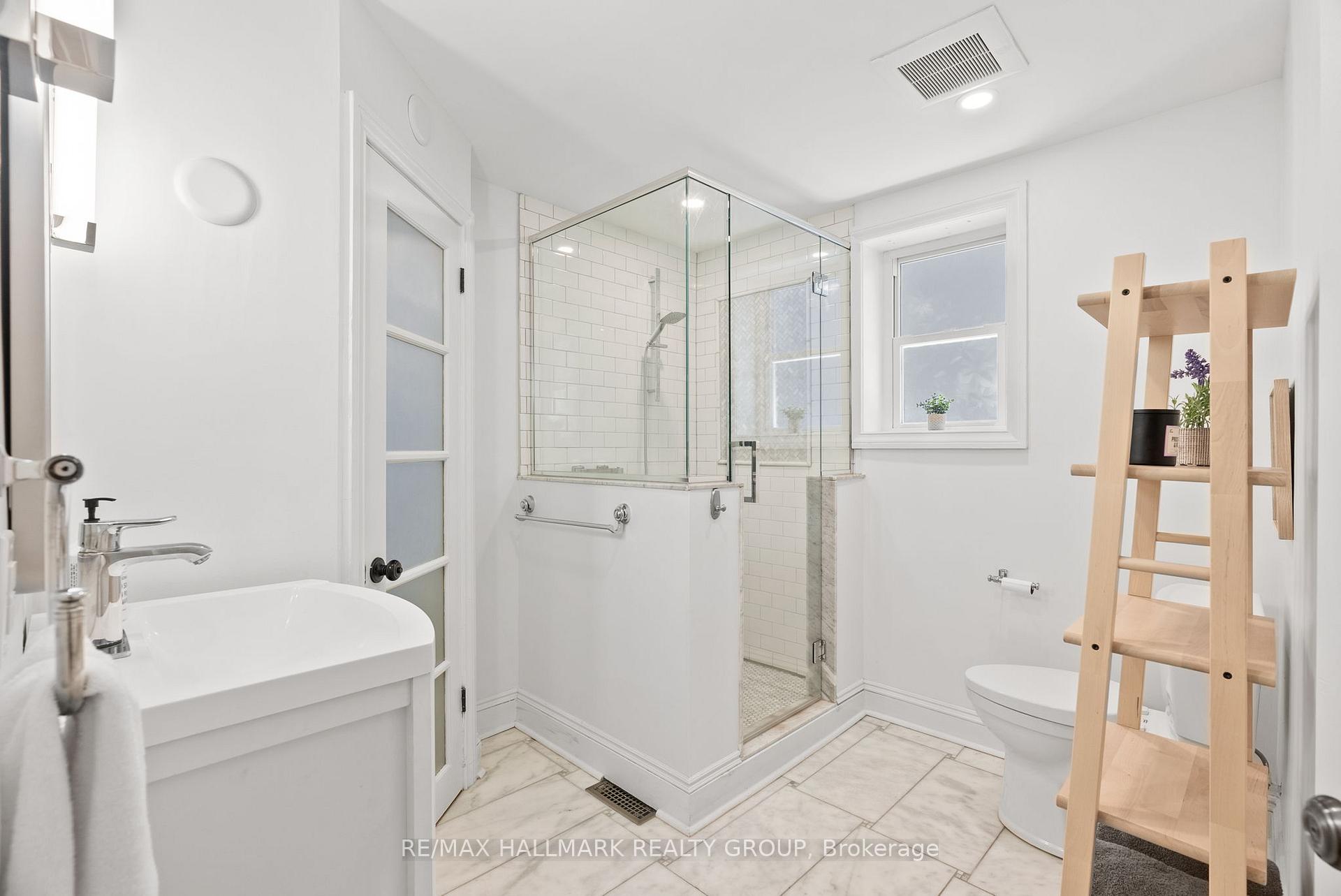 Photo 23 of 472 Bevan Avenue, Ottawa, Westboro/Hampton Park — HOMEH