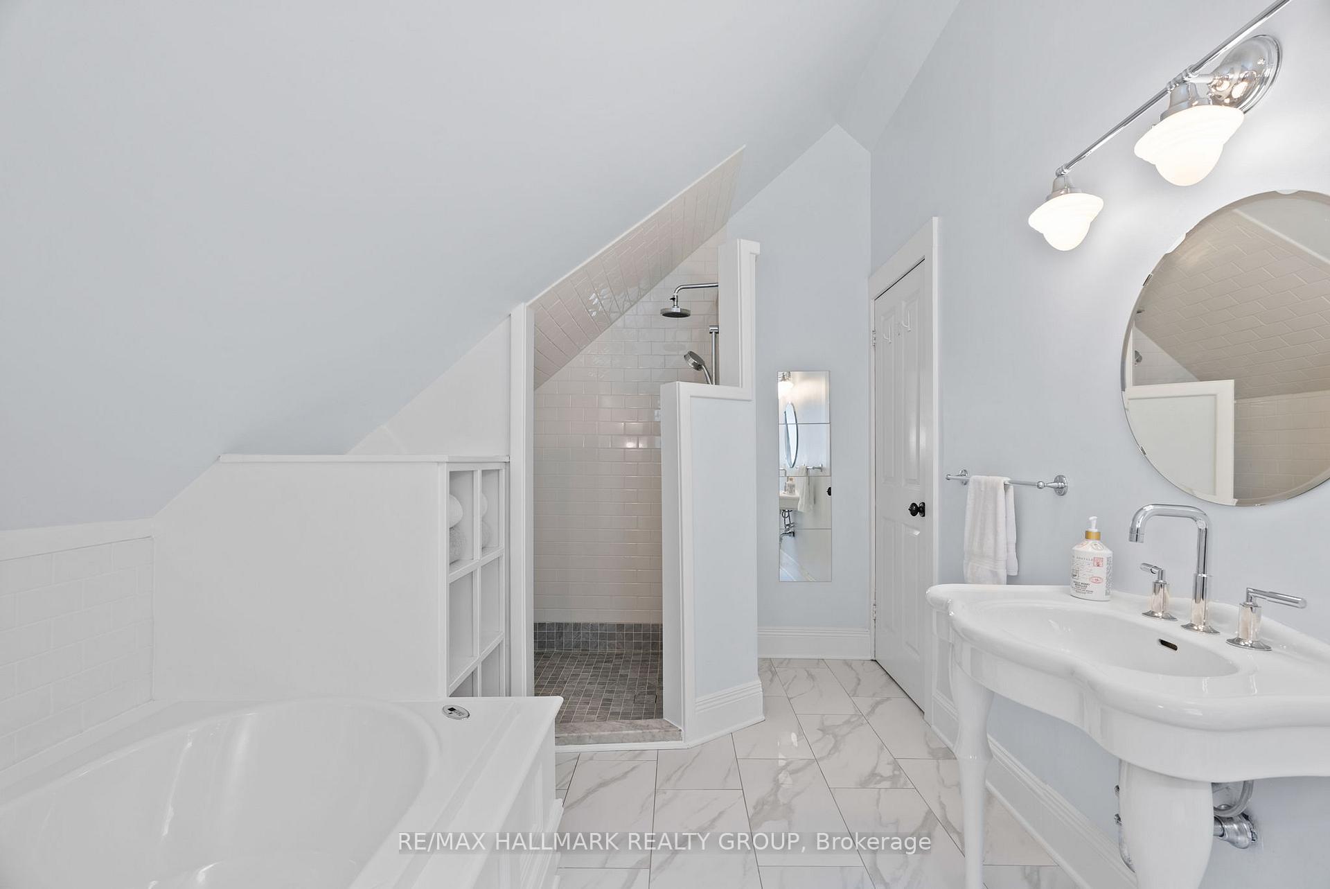 Photo 37 of 472 Bevan Avenue, Ottawa, Westboro/Hampton Park — HOMEH
